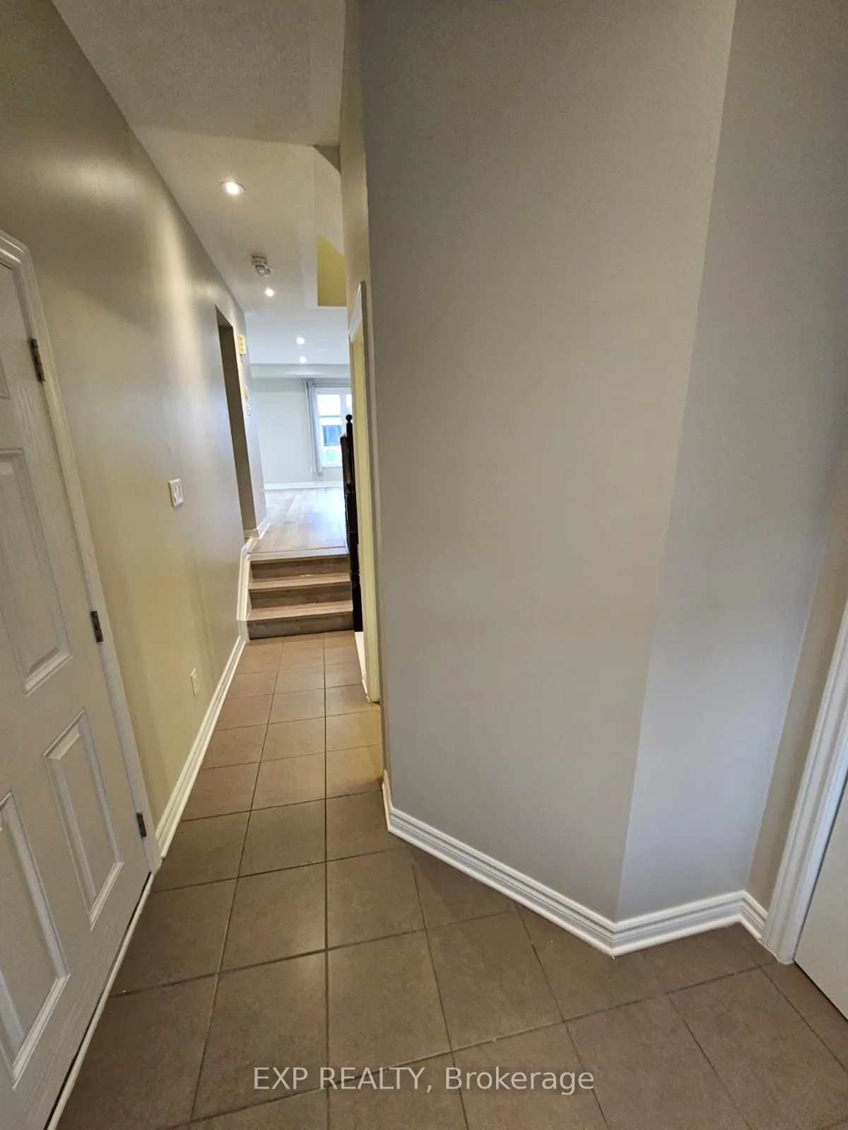 213 Halyard Way