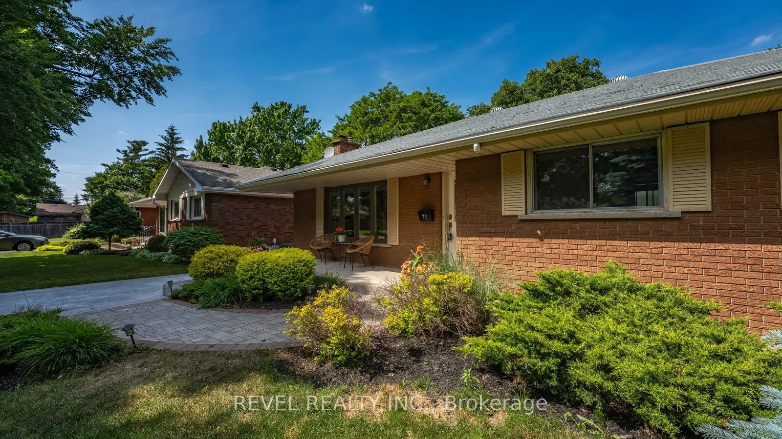75 Pusey Boulevard