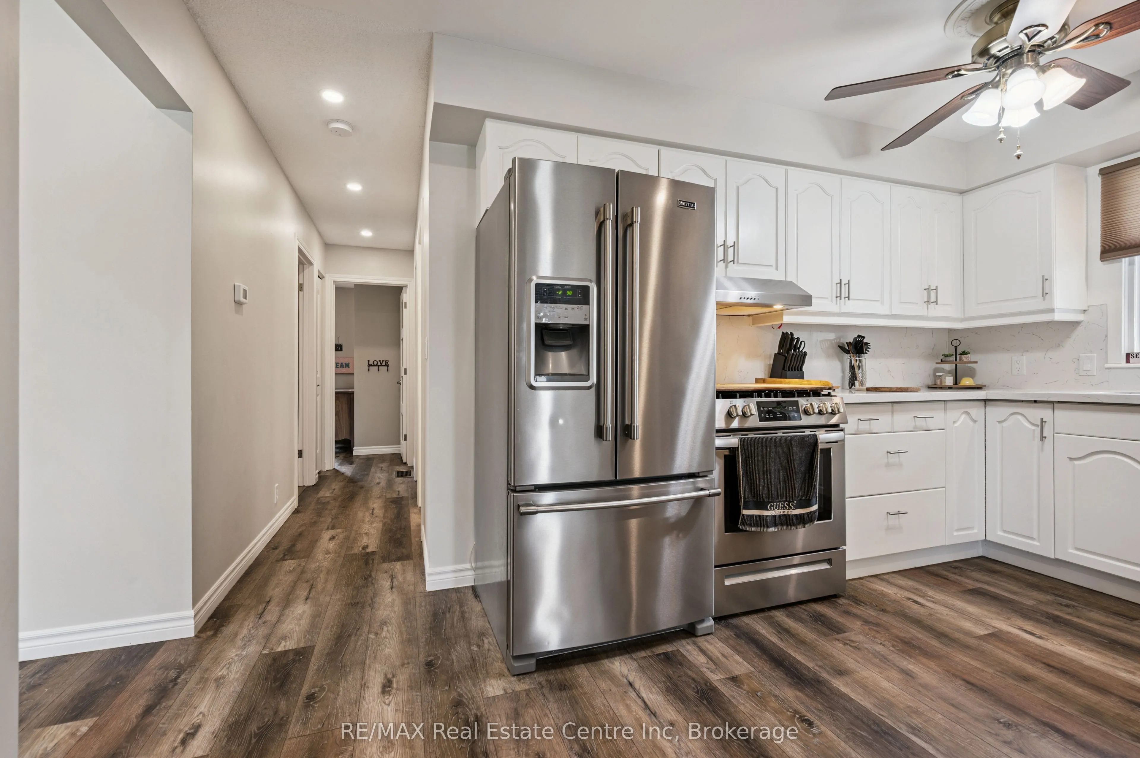 7 Eastview Drive