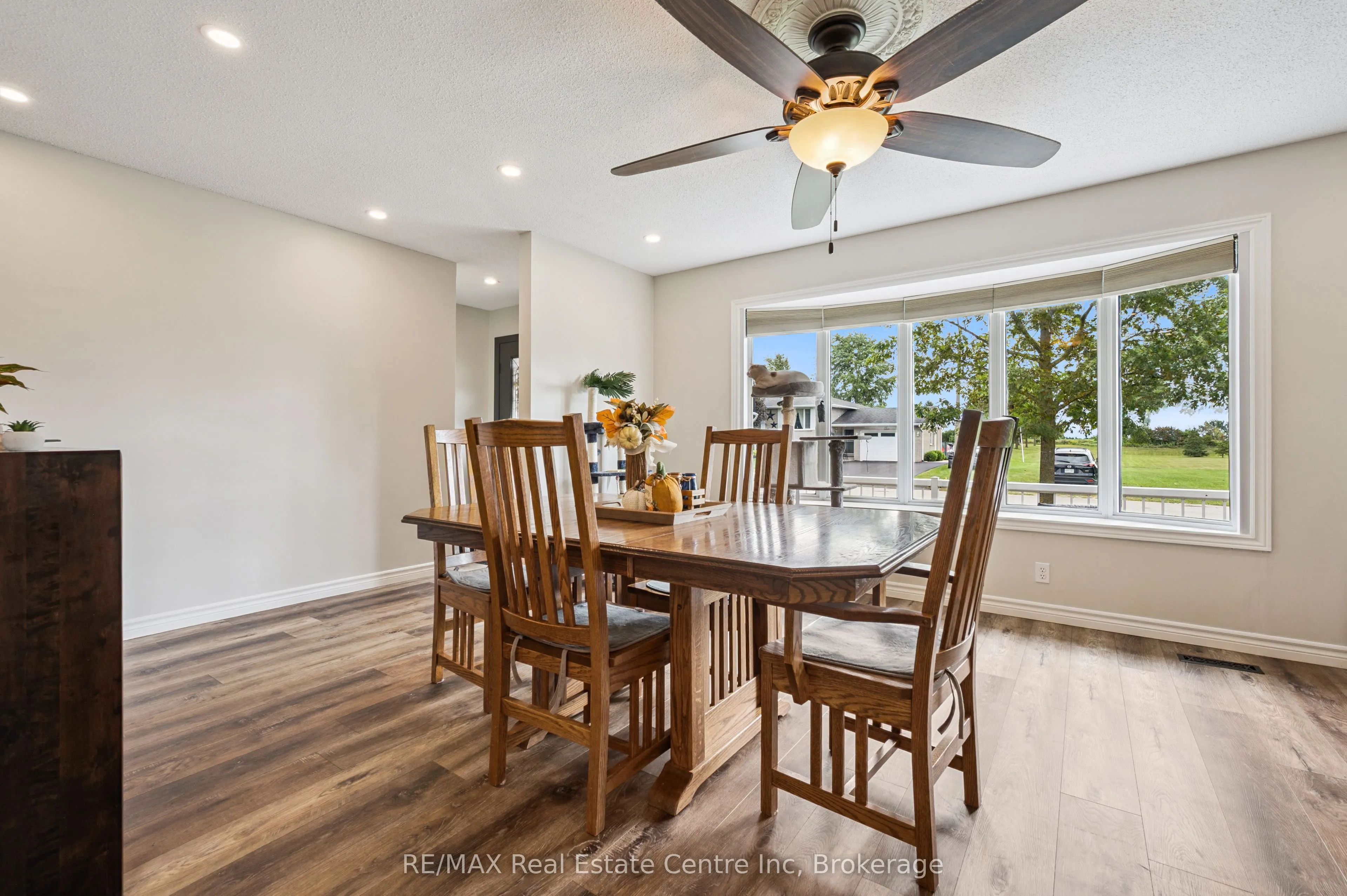 7 Eastview Drive