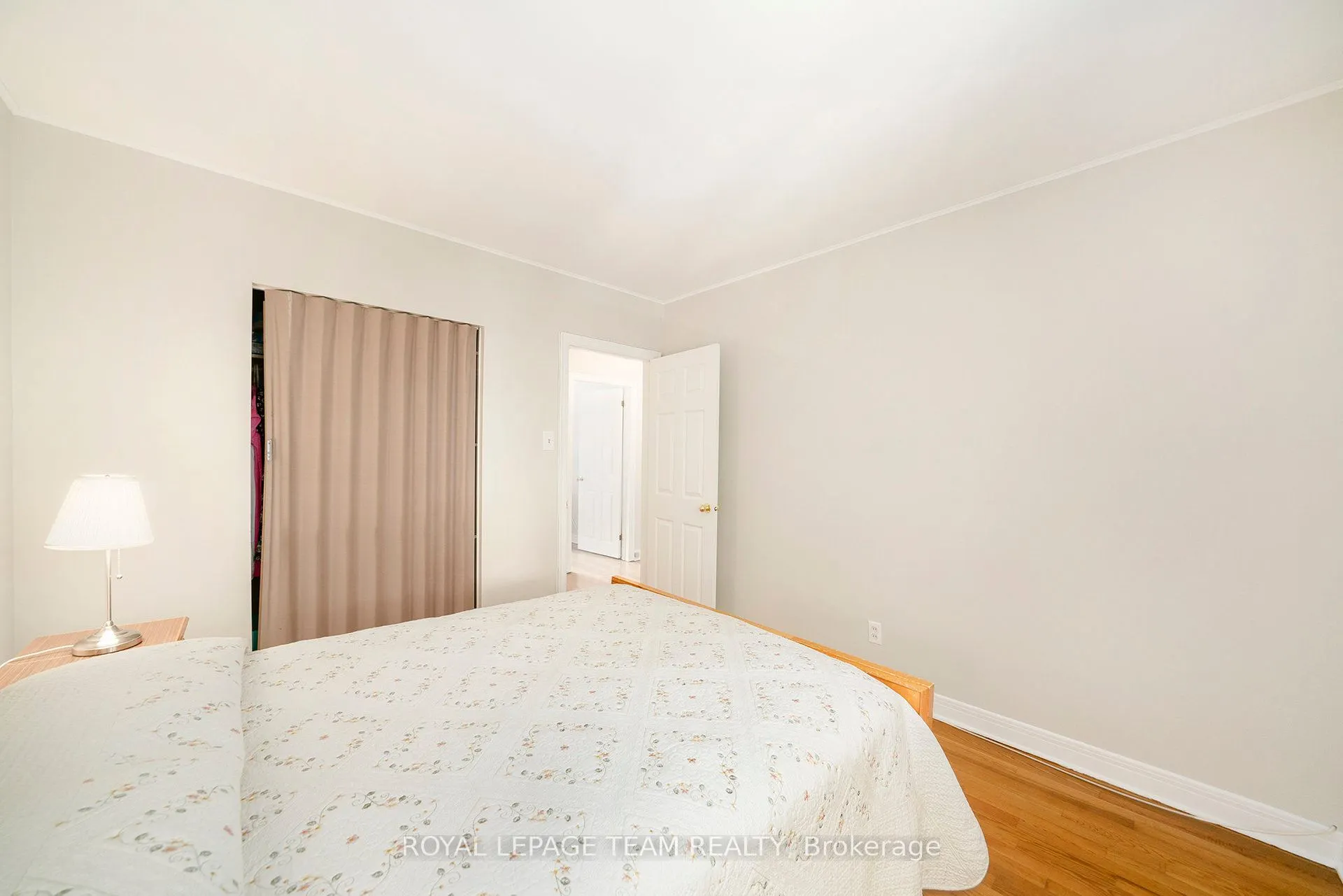 367 Ravenhill Avenue