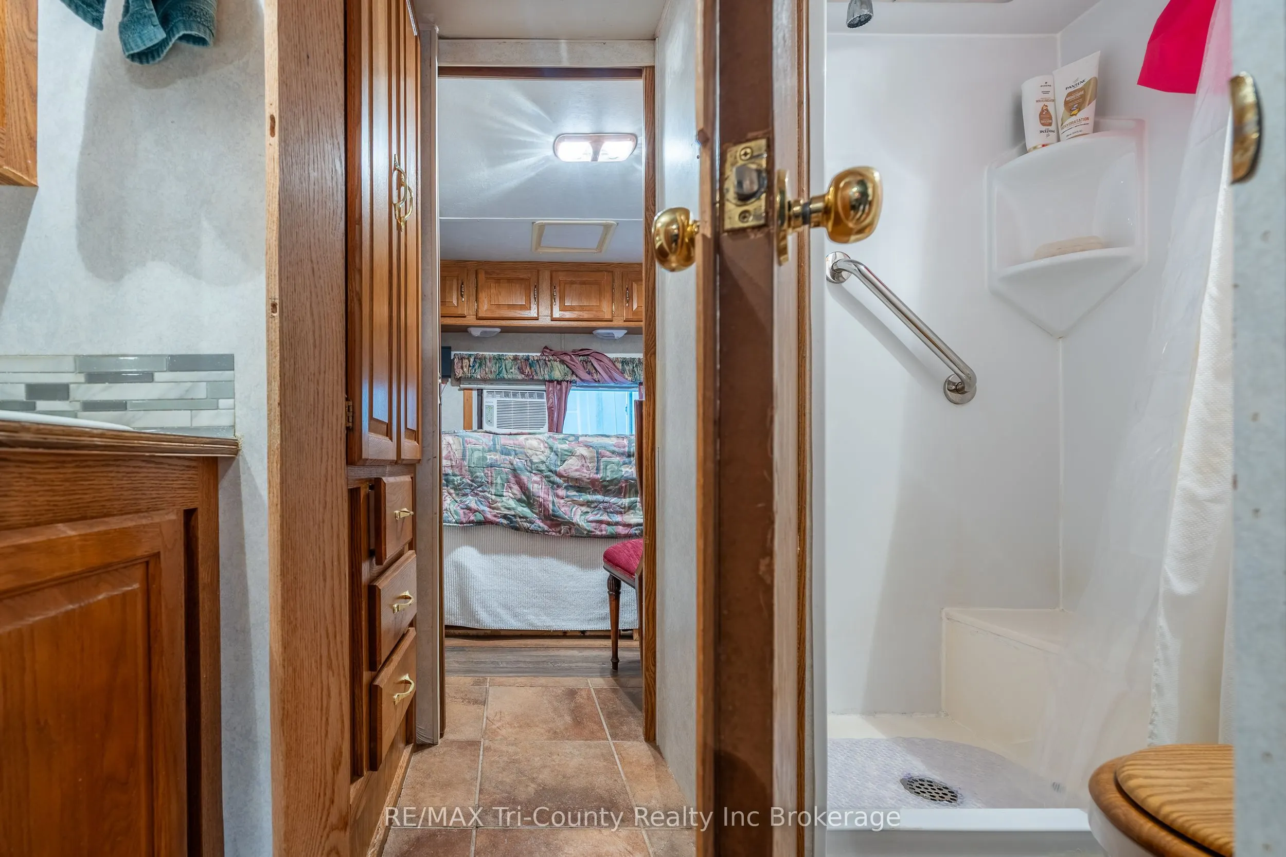 33 Pitt Street, #32