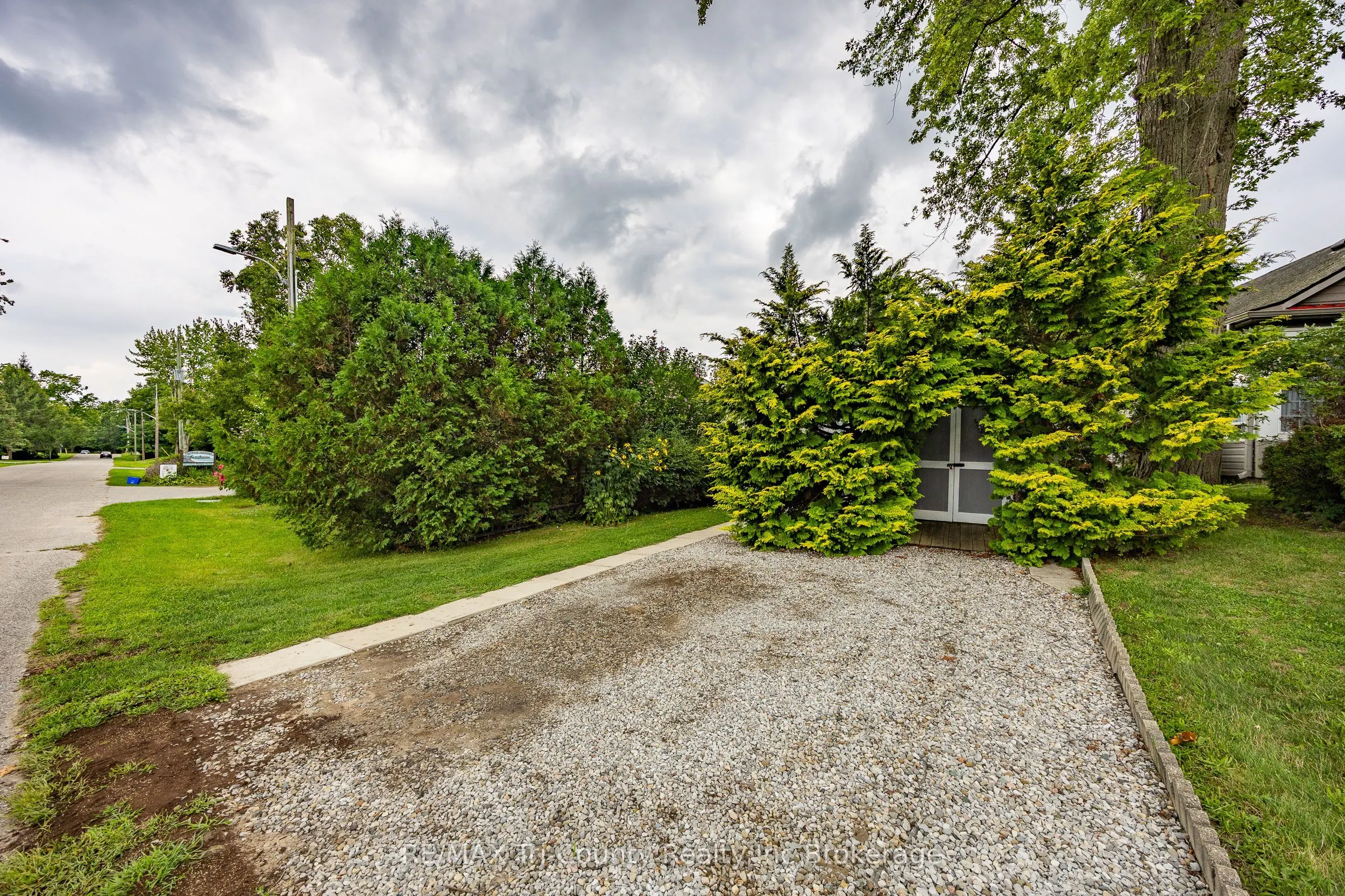 33 Pitt Street, #32