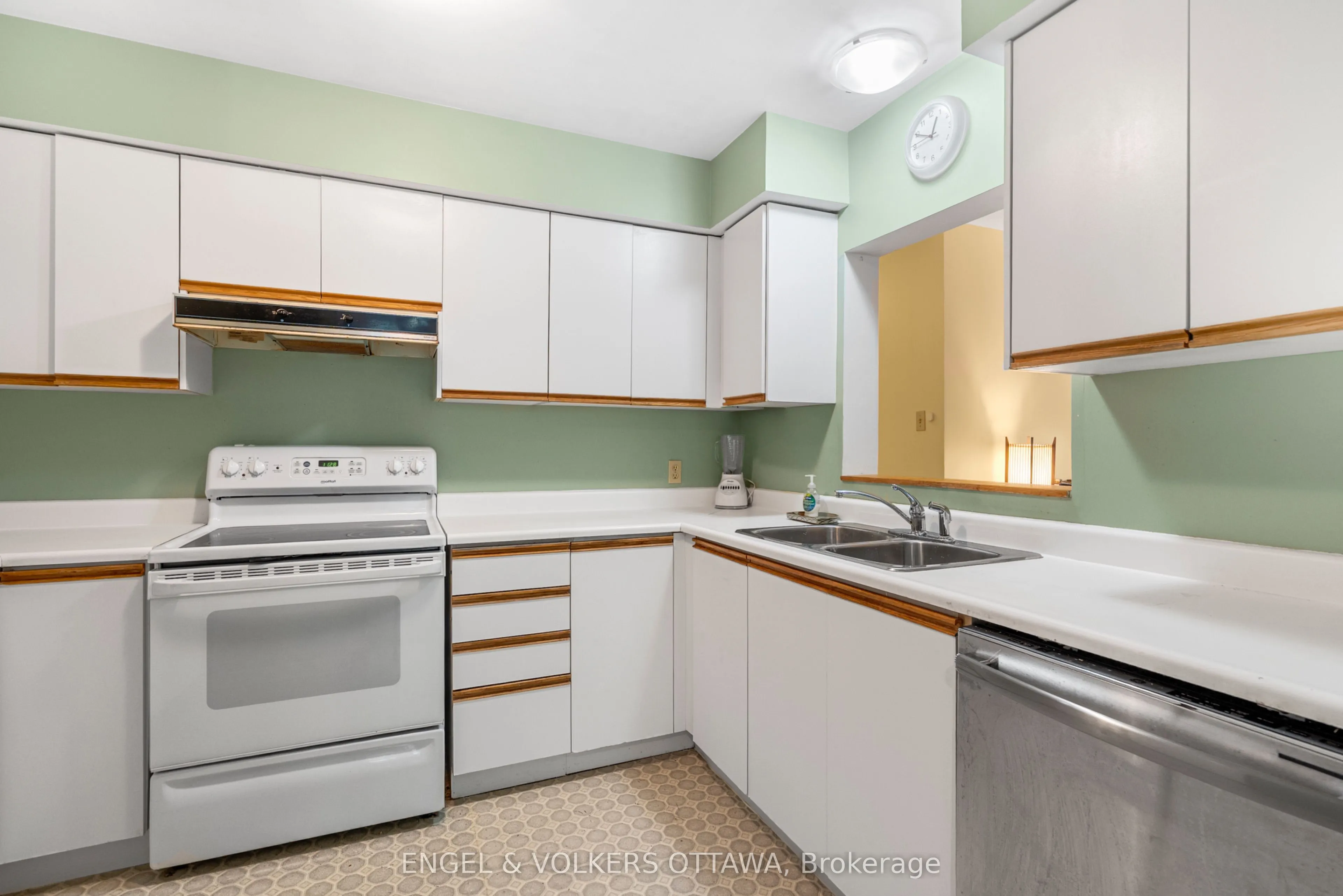 183 Cumberland Street, #B