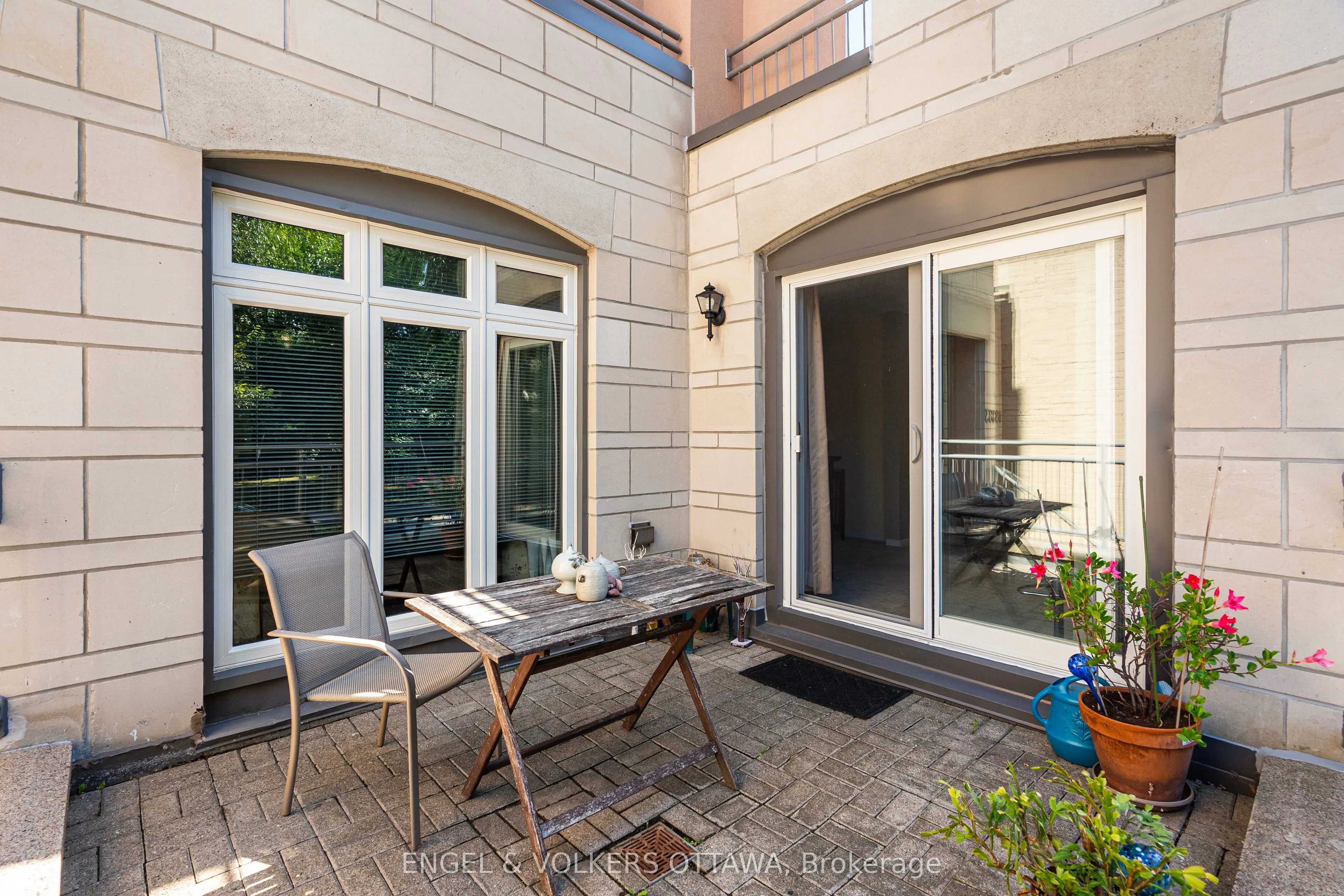 183 Cumberland Street, #B