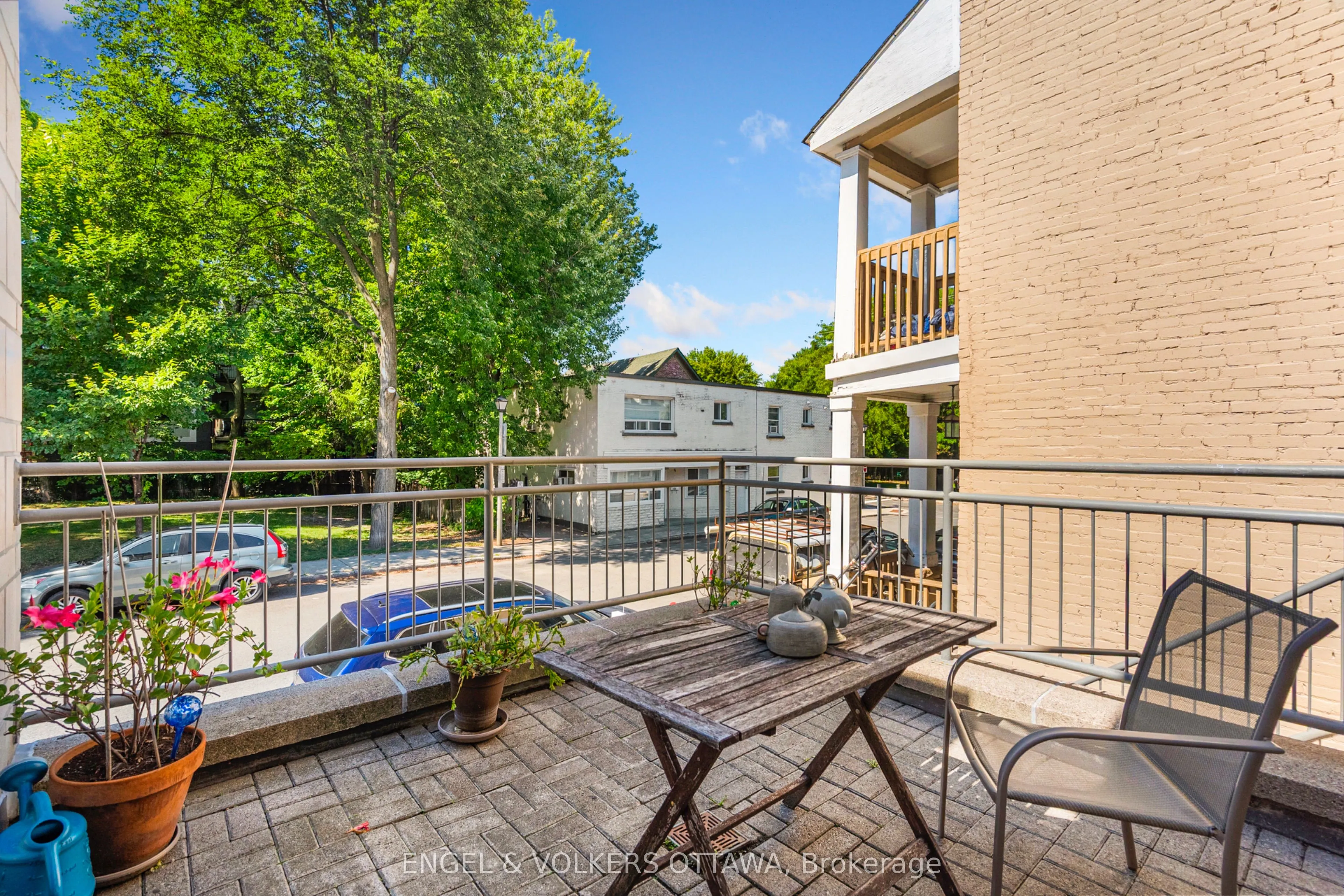 183 Cumberland Street, #B