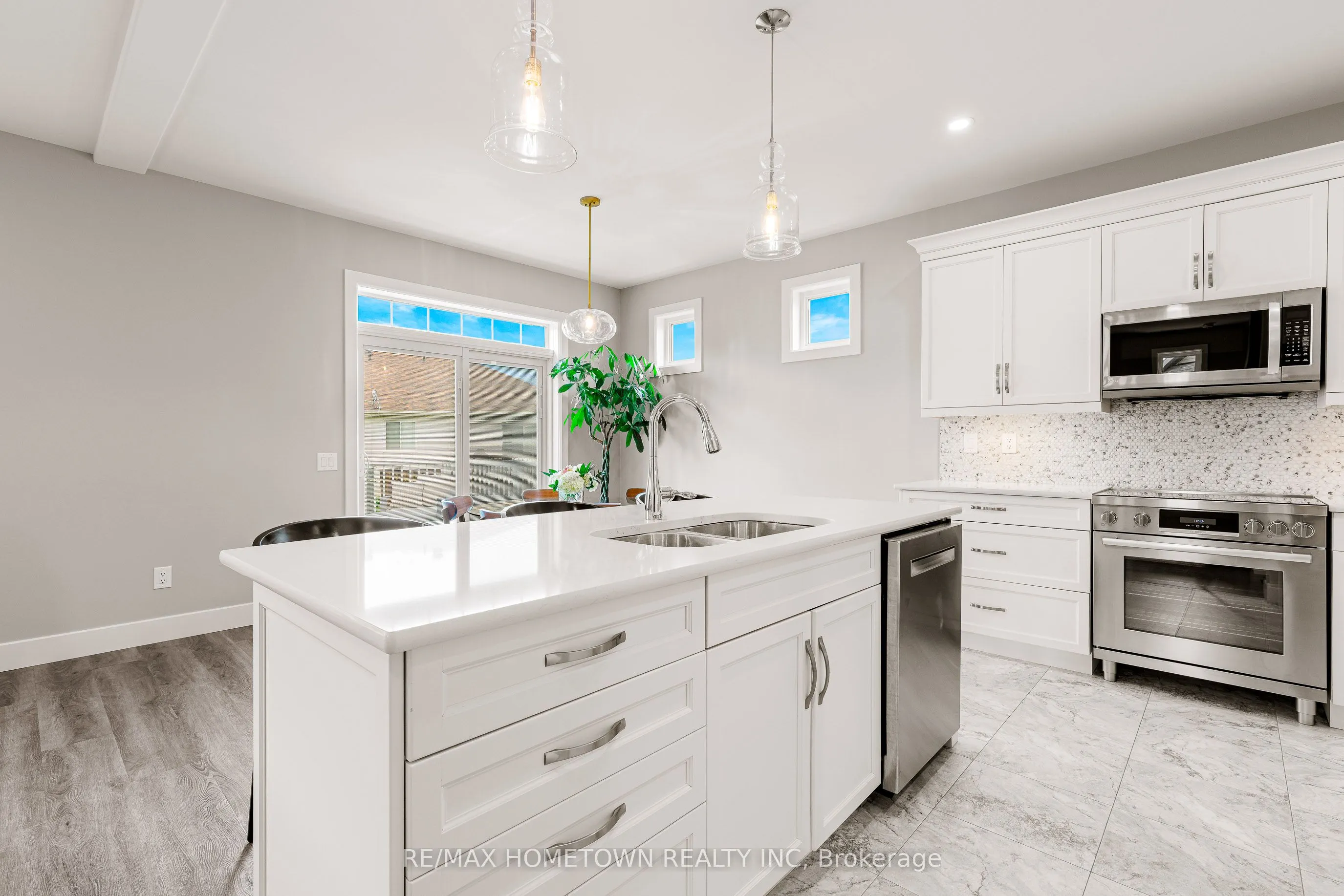 138 WILDWOOD Crescent