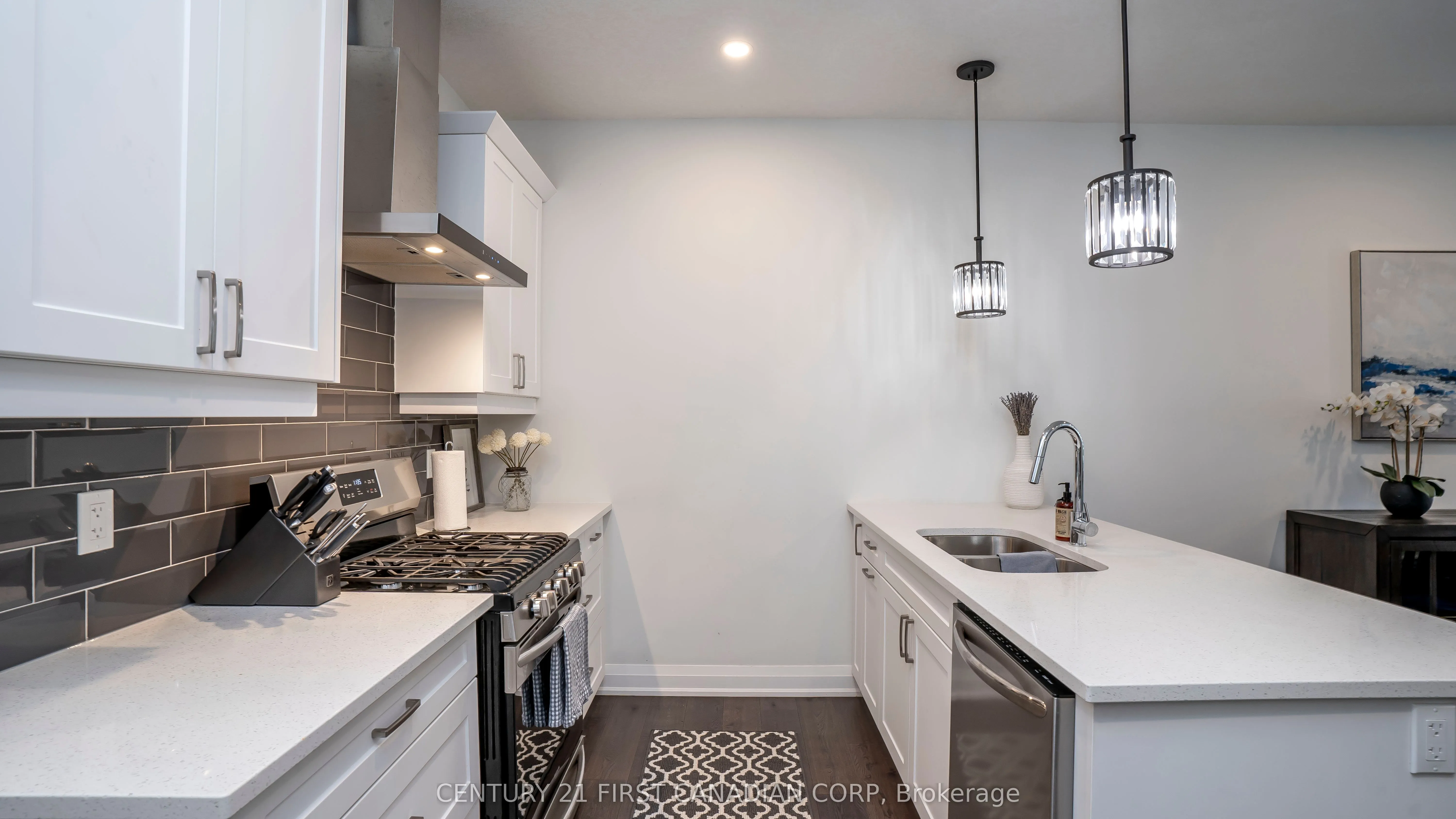383 Daventry Way, #25