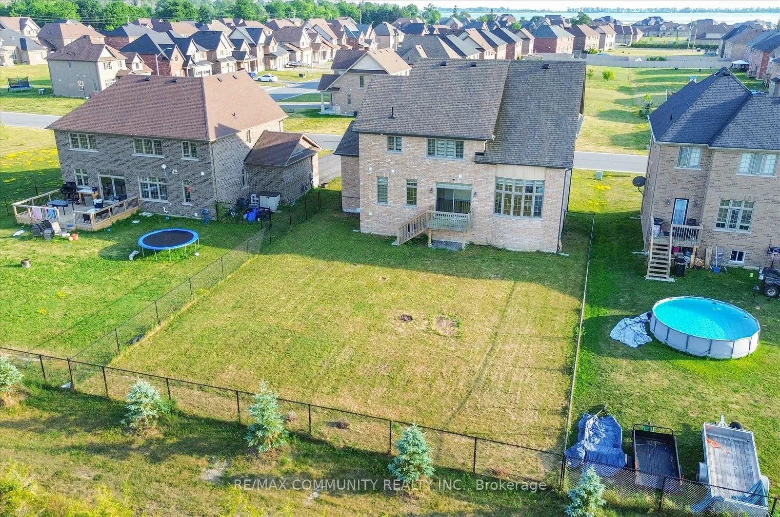 39 Summer Breeze Drive