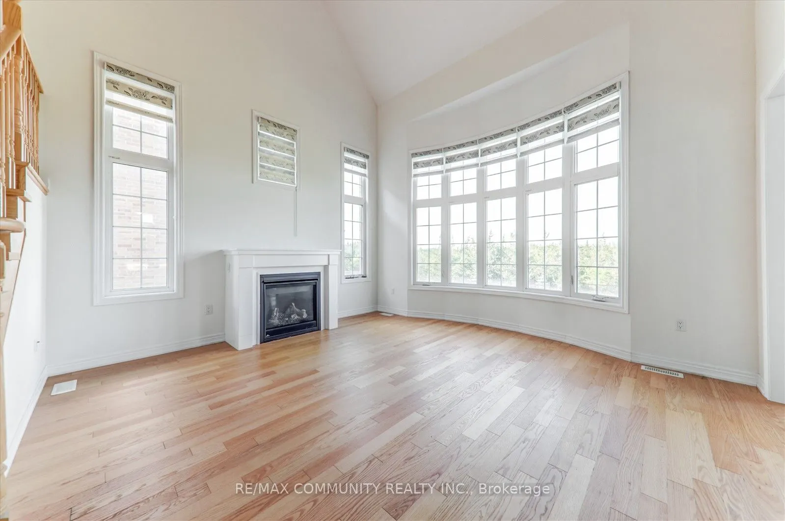 39 Summer Breeze Drive