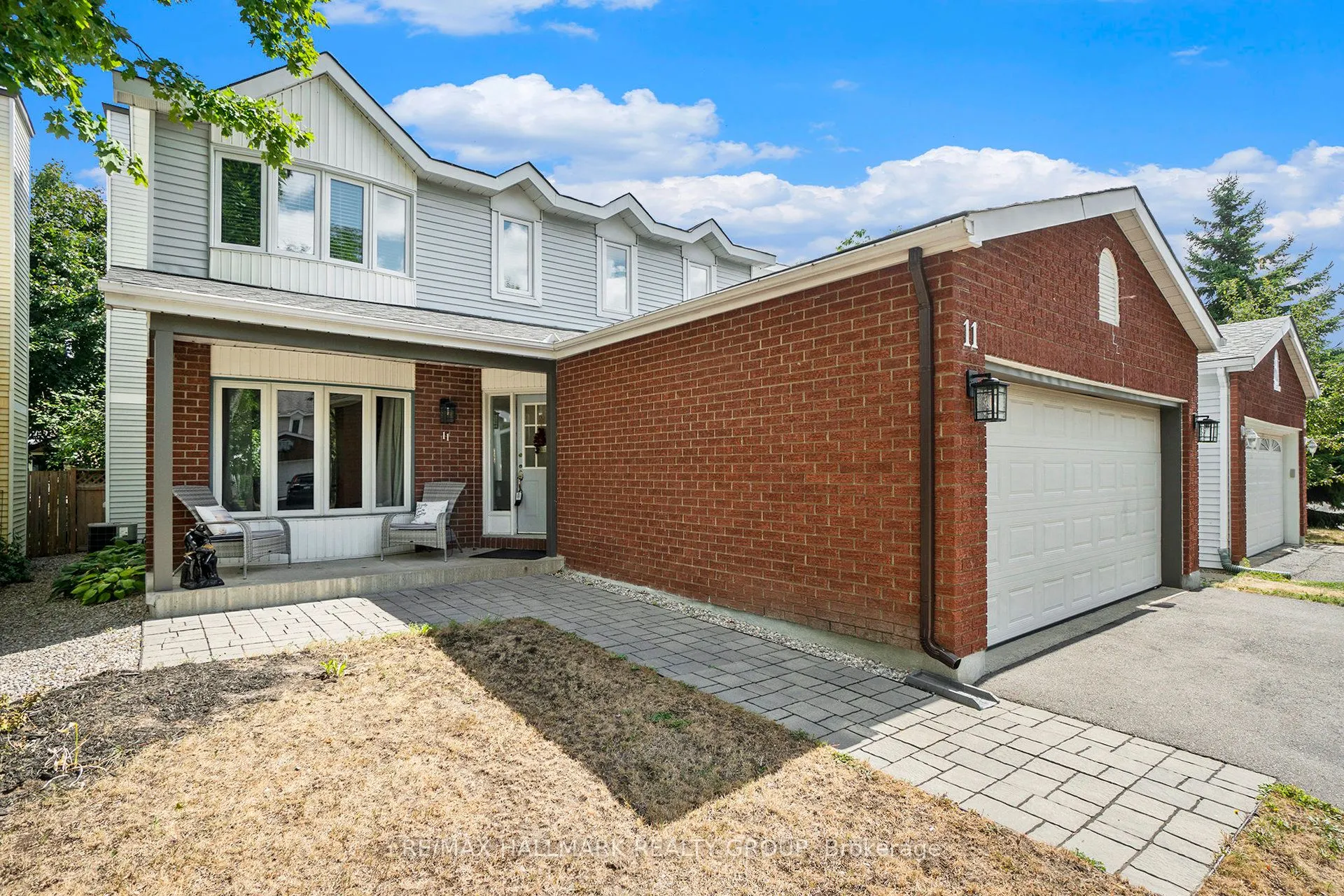 11 Ellisson Way