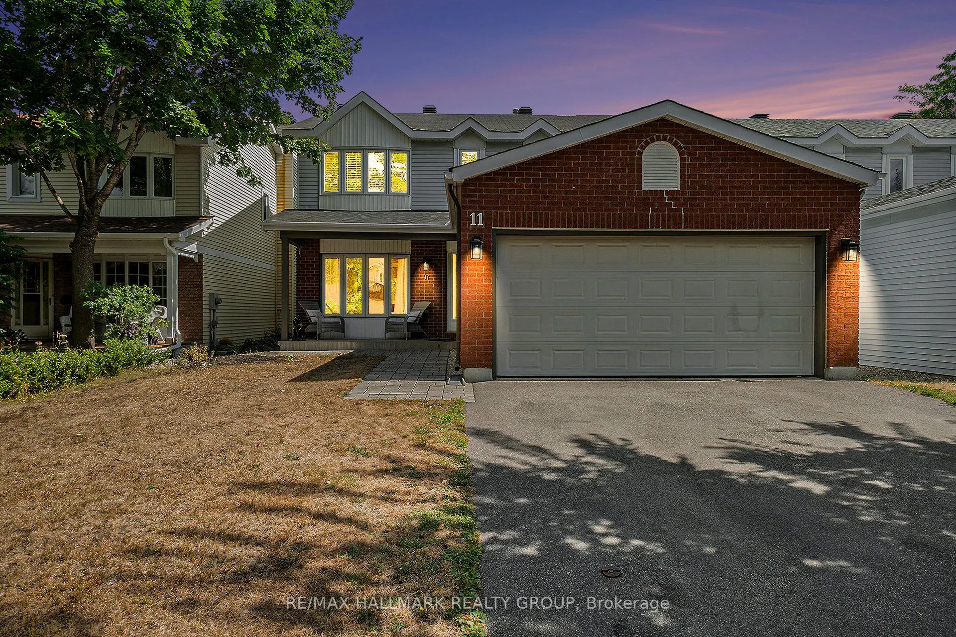 11 Ellisson Way