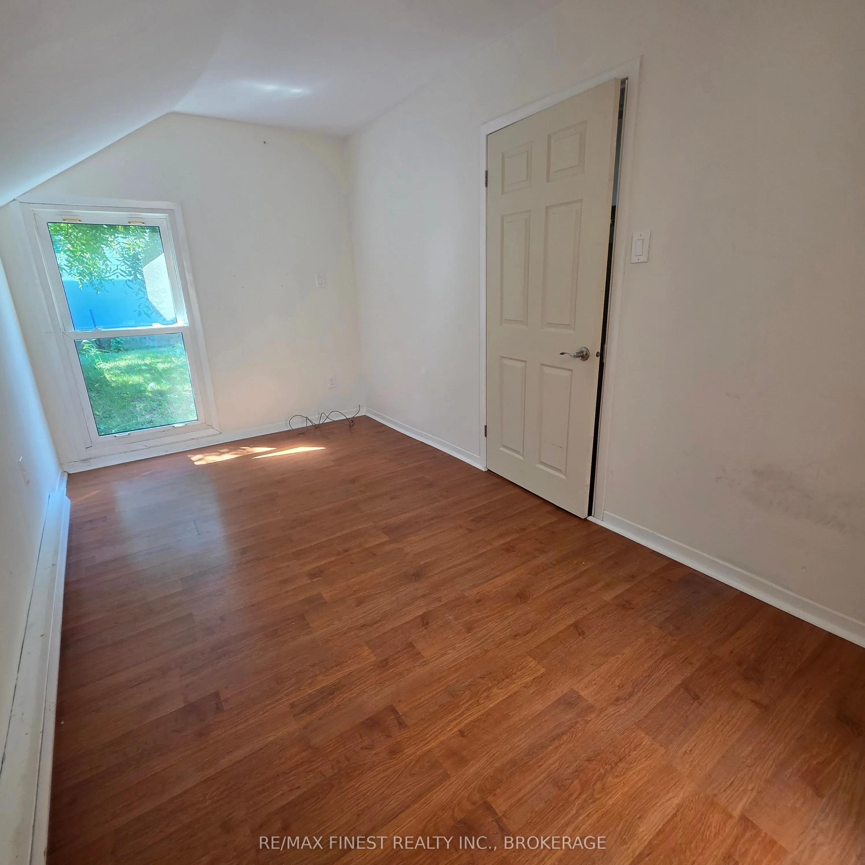 606 Brock Street