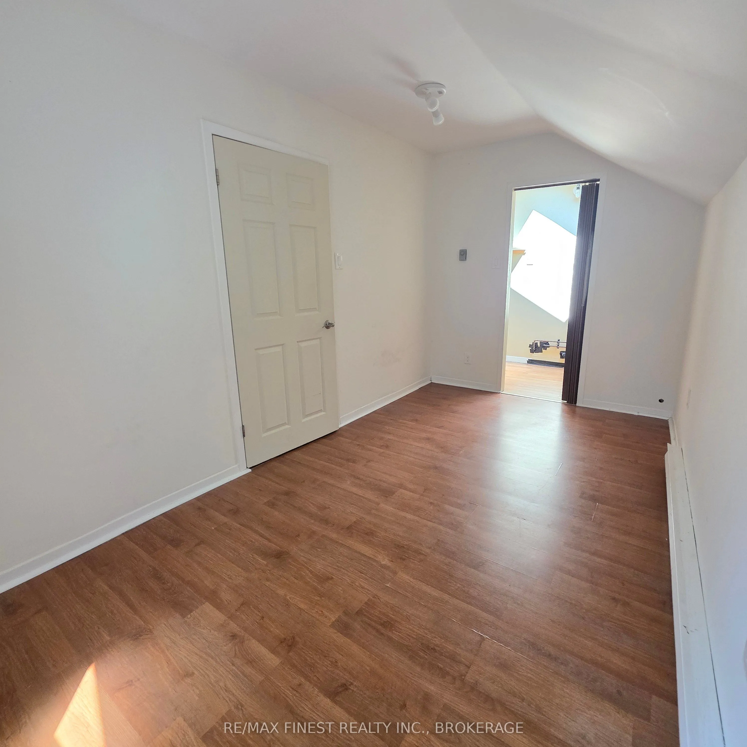 606 Brock Street