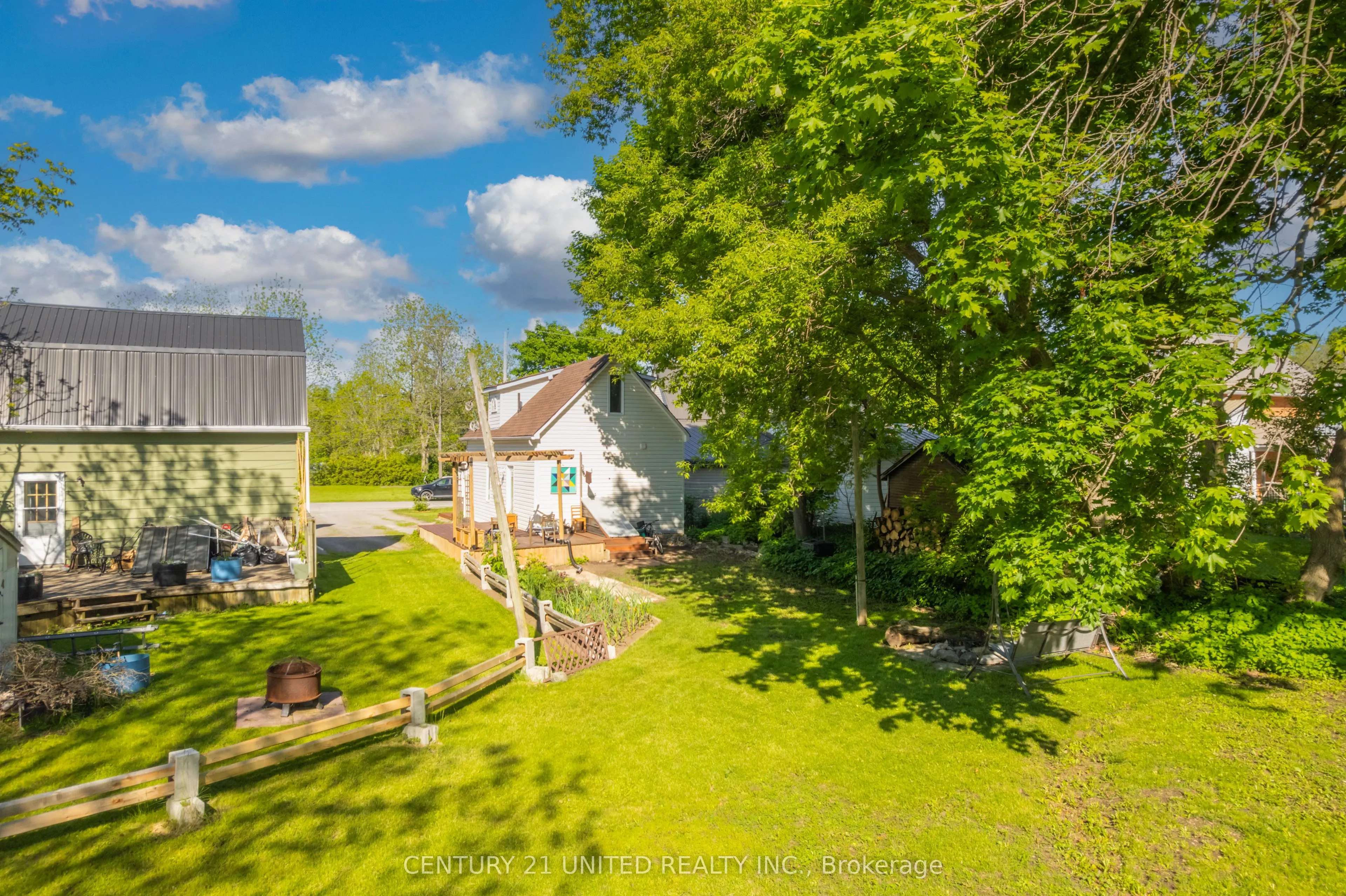 39 Raglan Street S