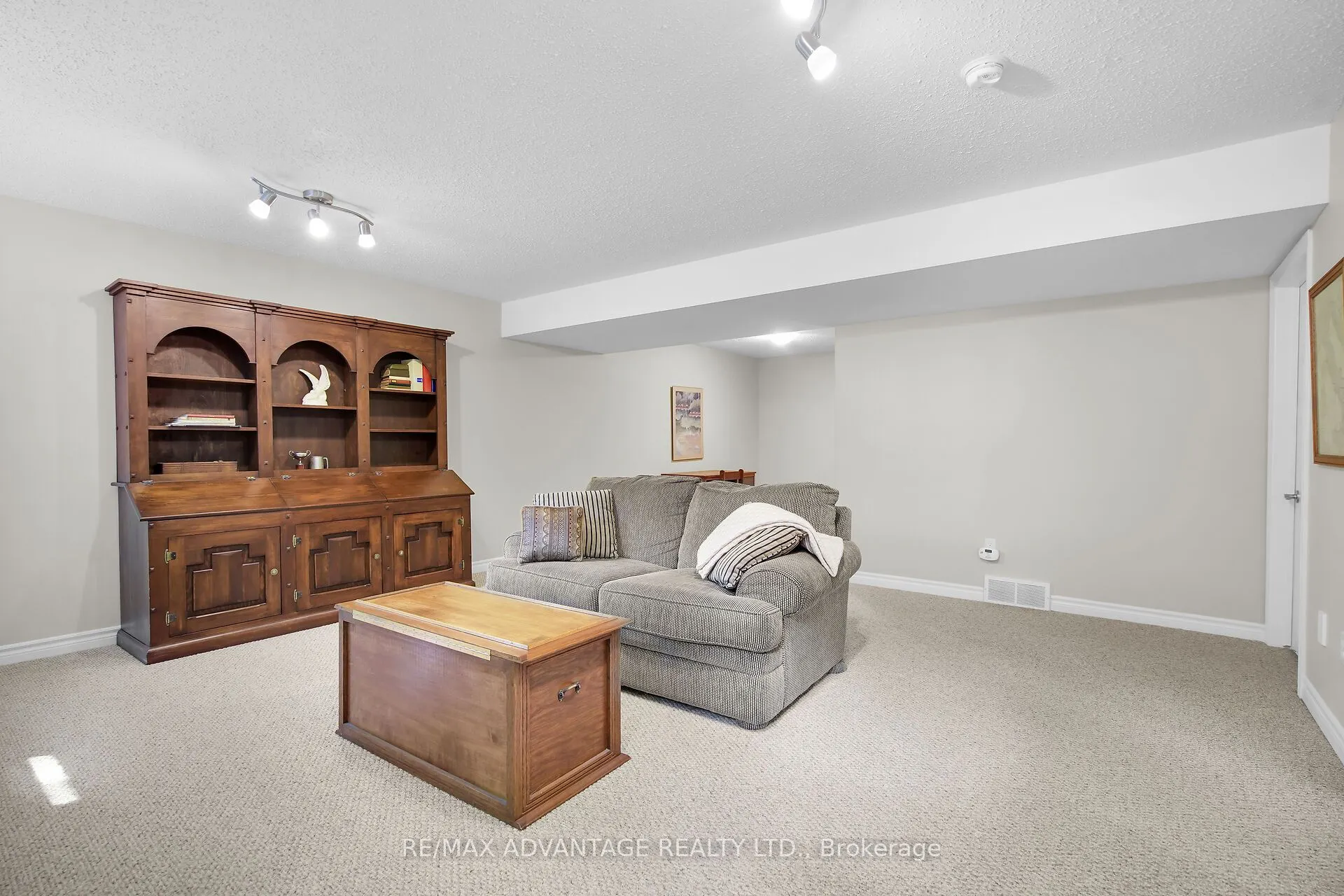 869 Whetherfield Street, #73