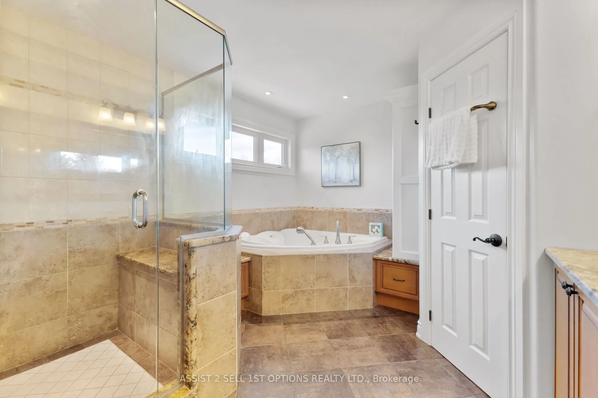 6370 Deer Valley Crescent