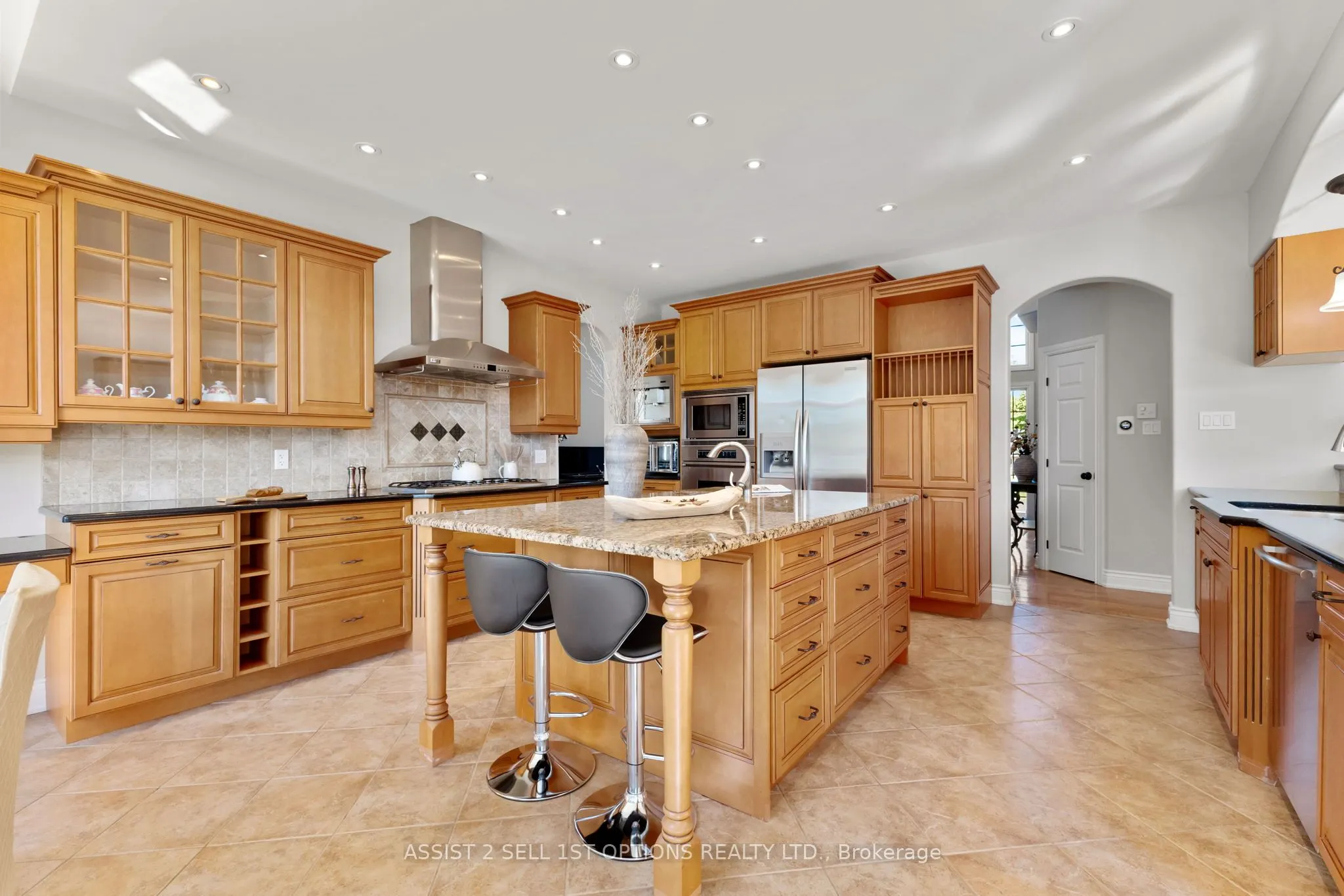 6370 Deer Valley Crescent