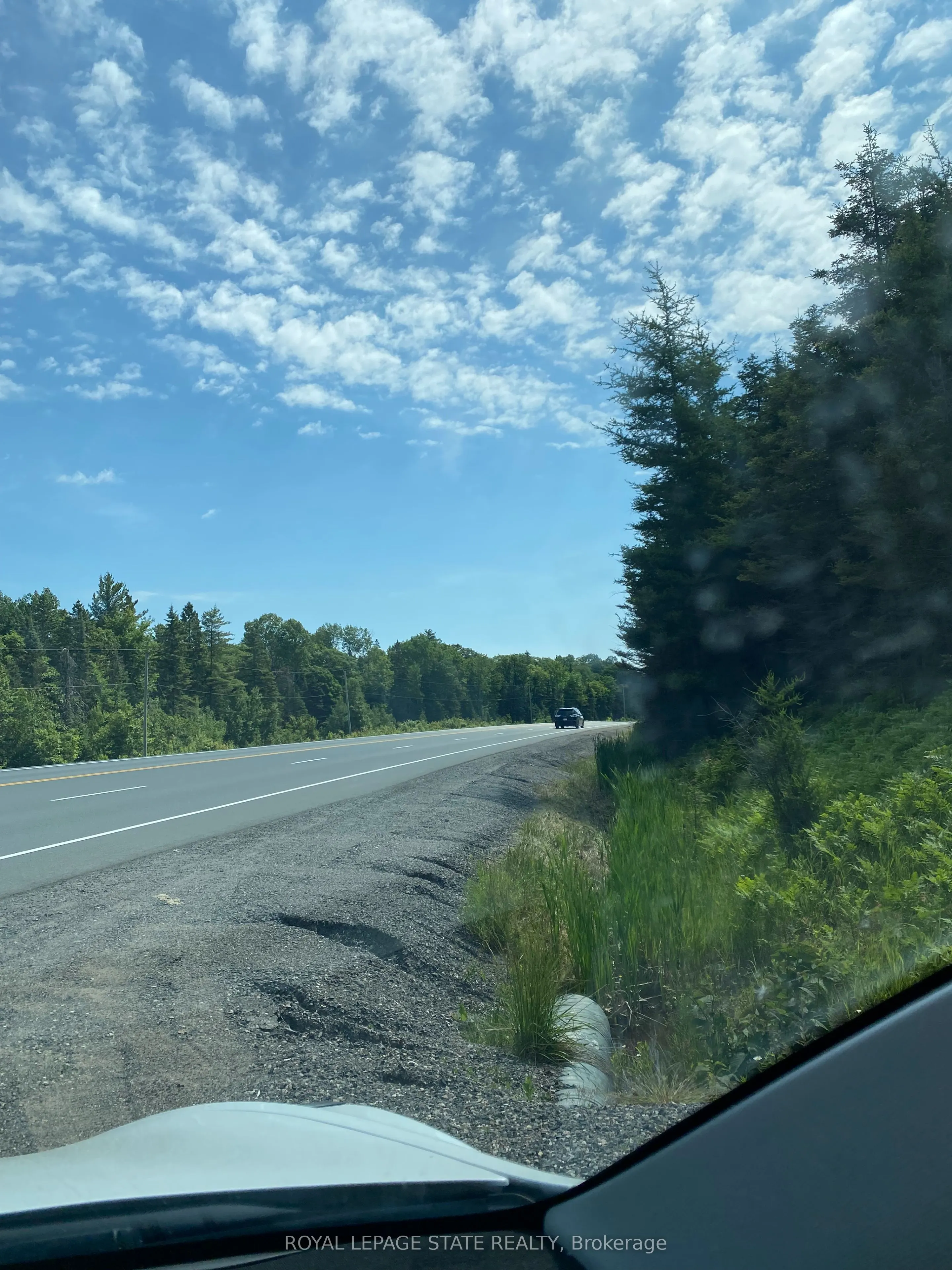 Lot 1 ON-17 / Trans Canada Highway
