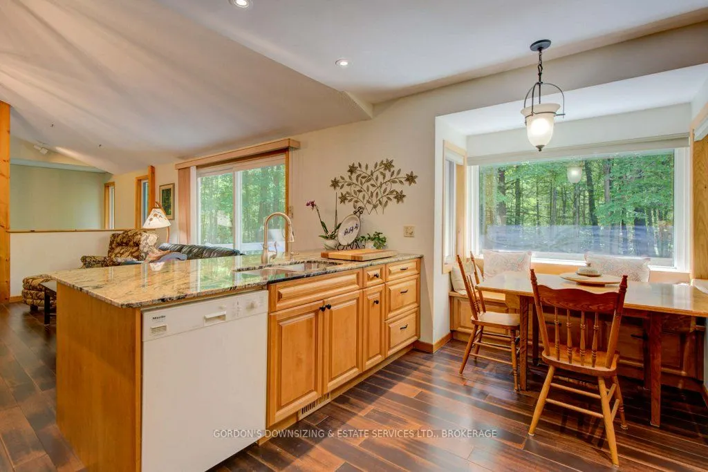 1600 Grousewood Lane