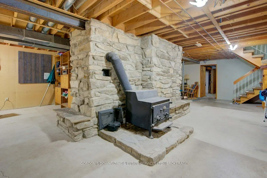 1600 Grousewood Lane
