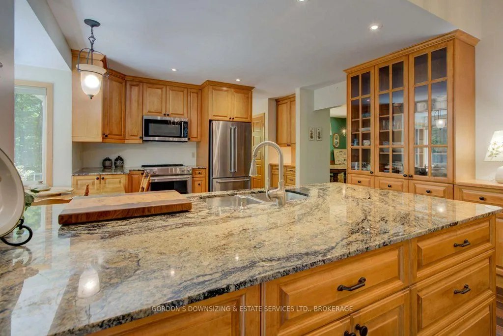 1600 Grousewood Lane