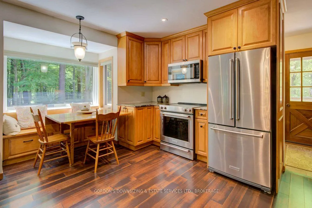 1600 Grousewood Lane