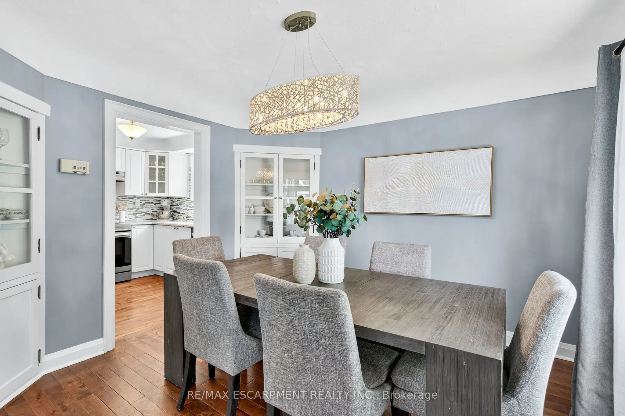 131 ROSEDALE Avenue