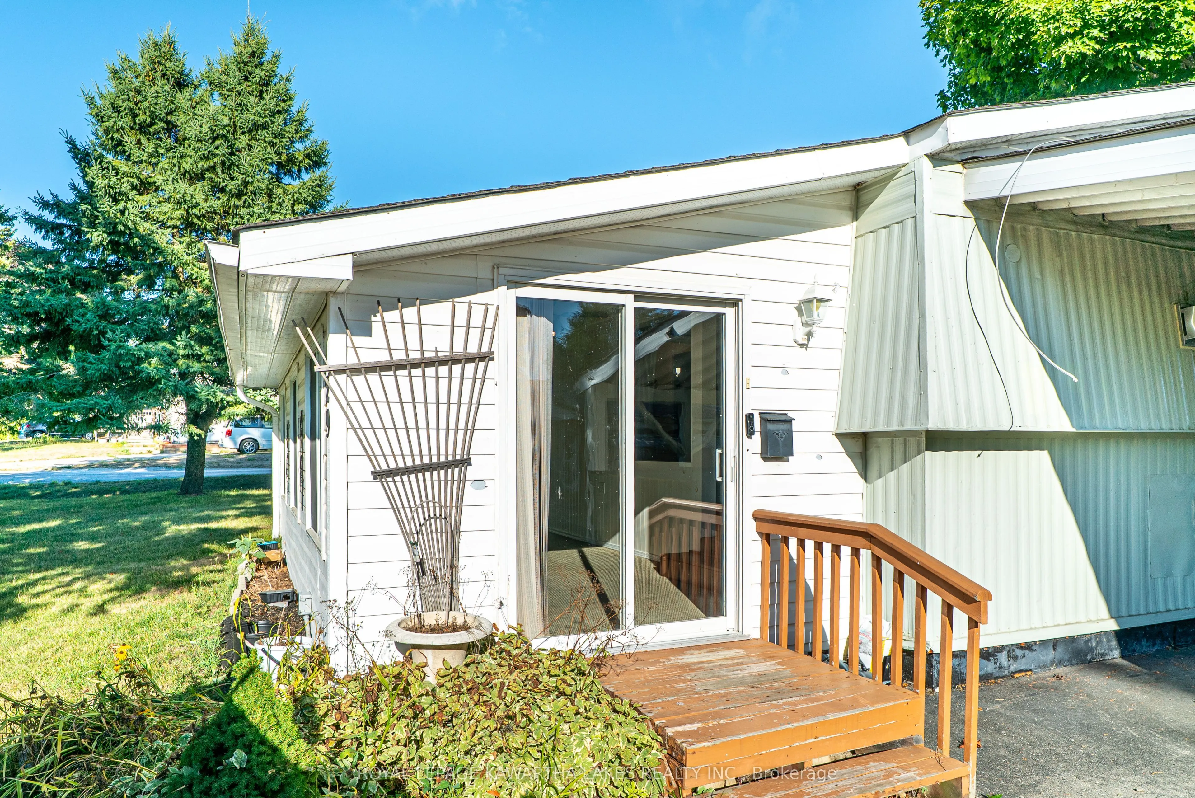 29 Macal Drive