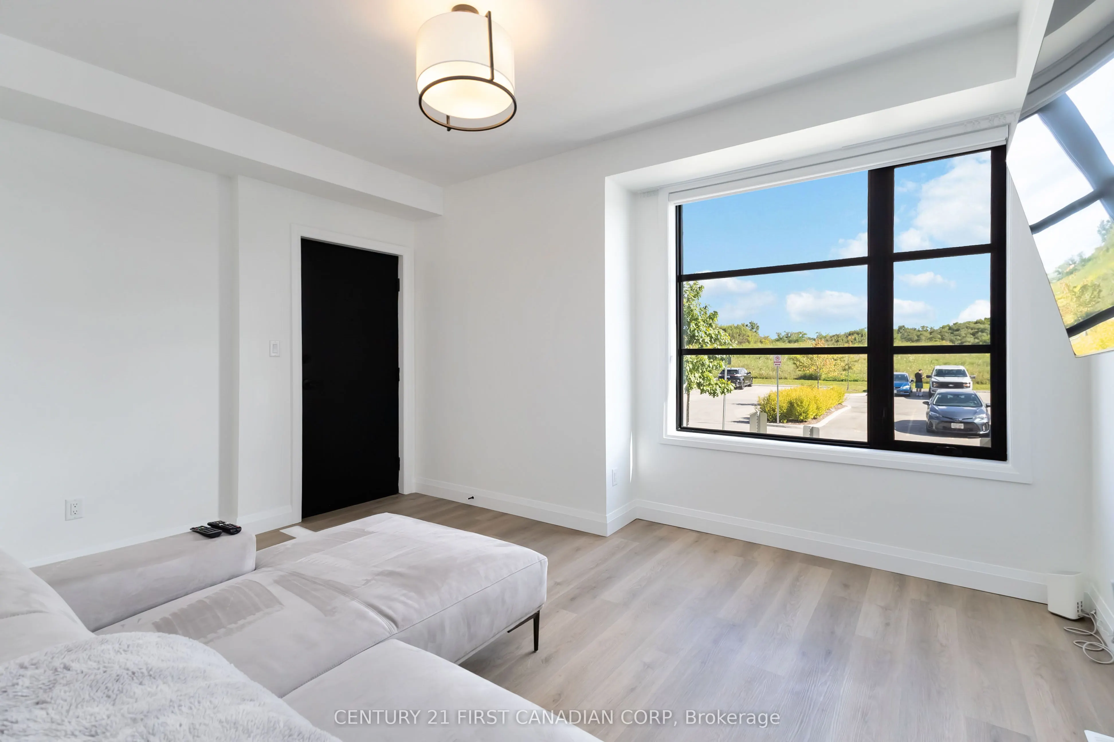3900 SAVOY Street, #185
