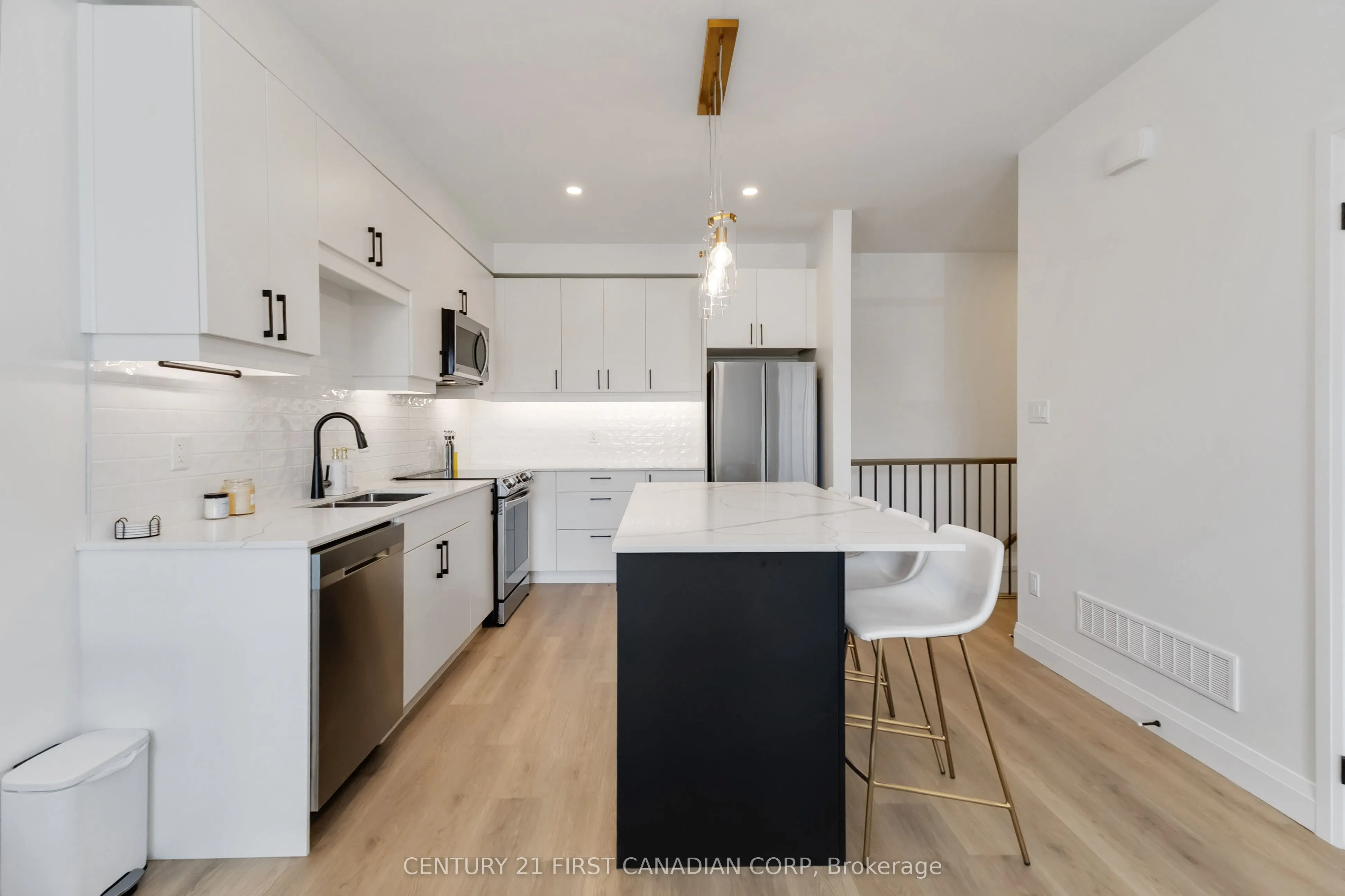 3900 SAVOY Street, #185