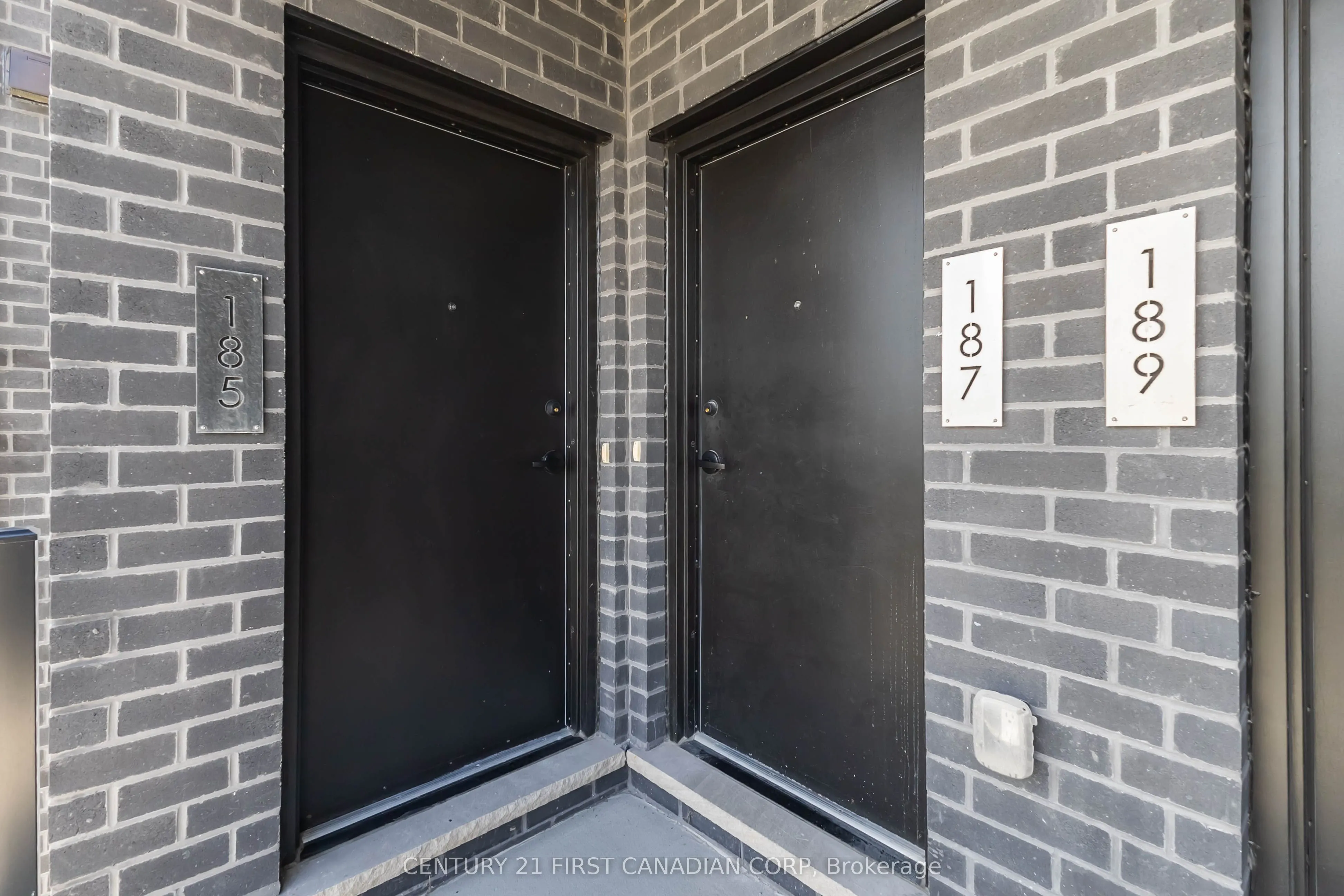 3900 SAVOY Street, #185
