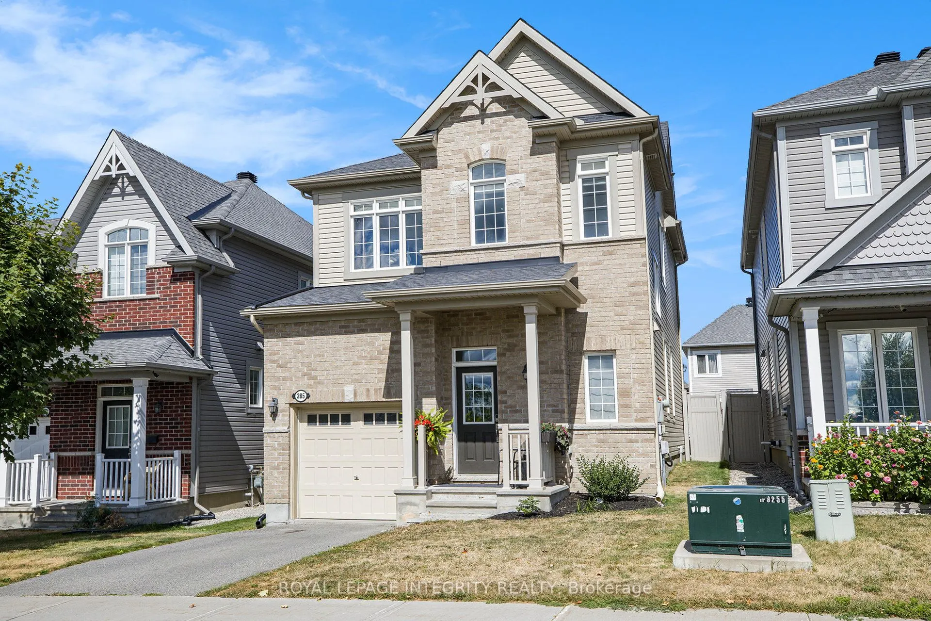 285 Meadowbreeze Drive