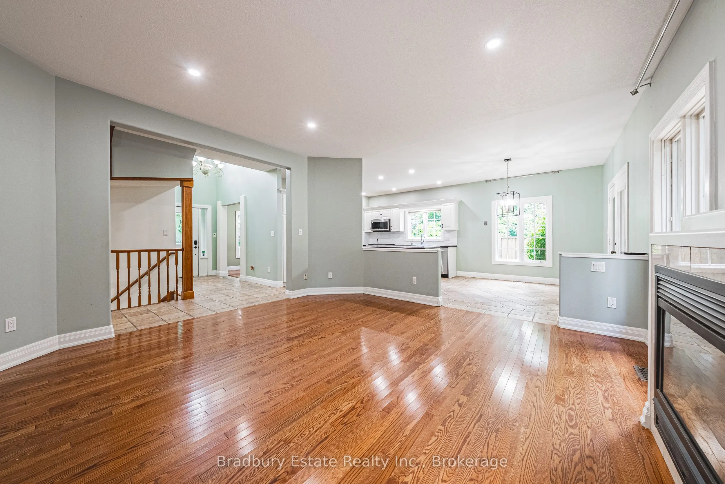 18 Palomino Drive