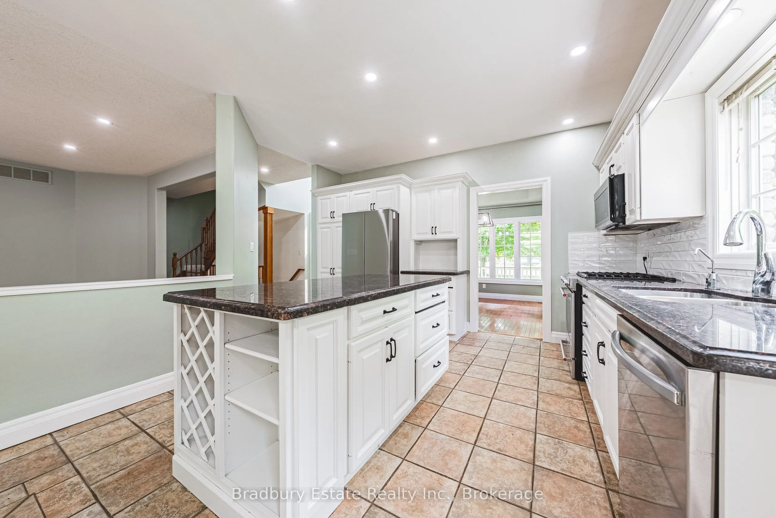 18 Palomino Drive