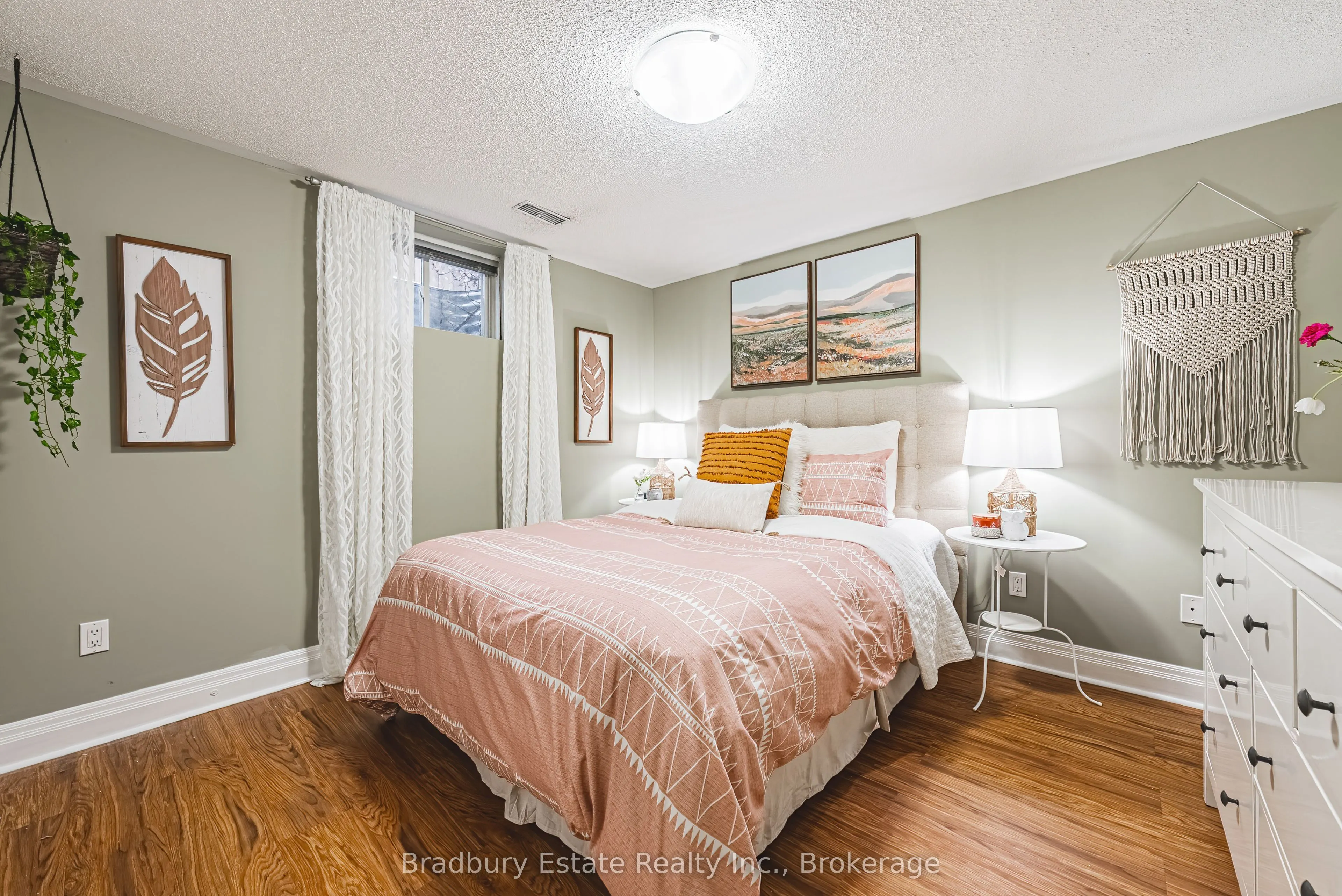 18 Palomino Drive