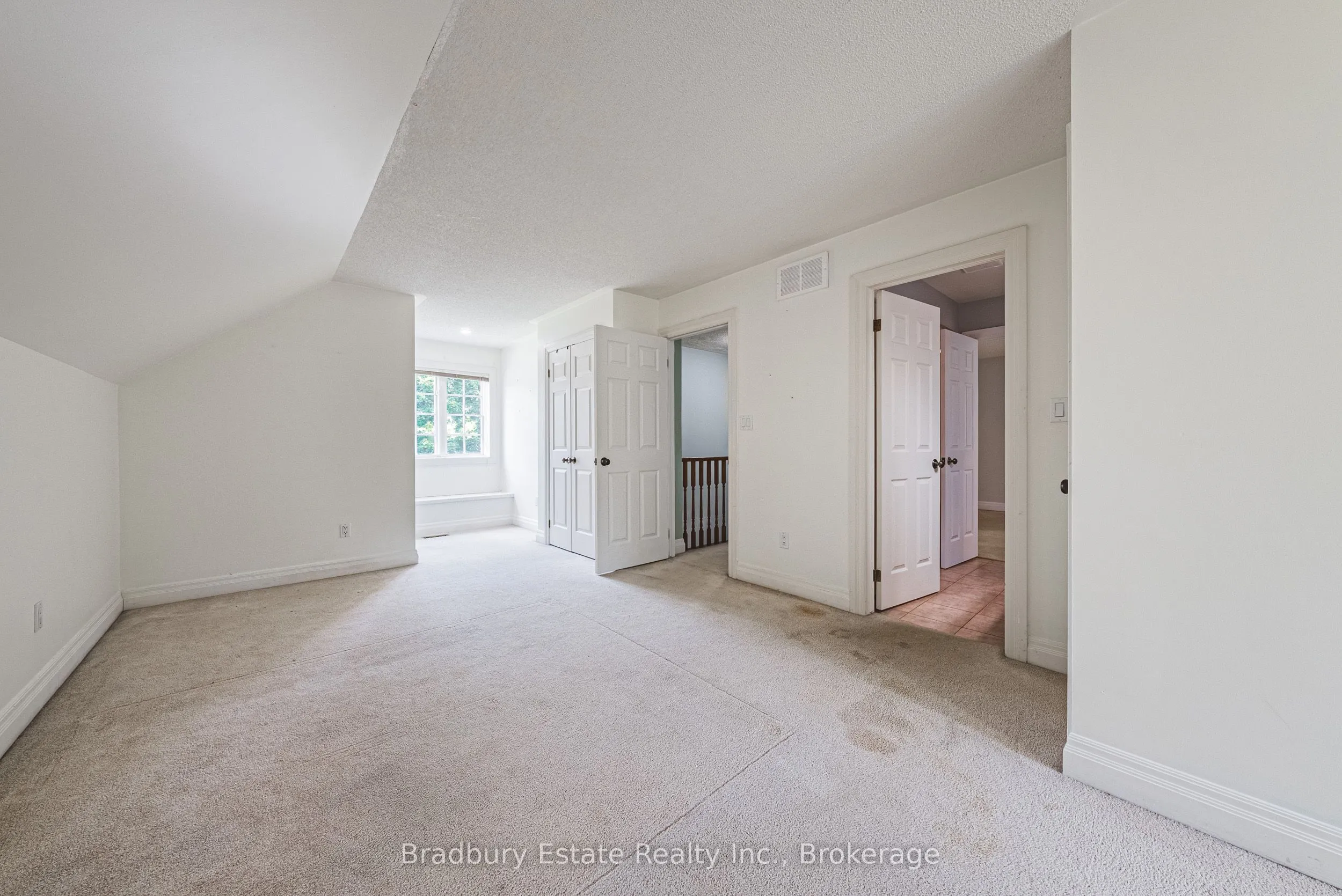 18 Palomino Drive