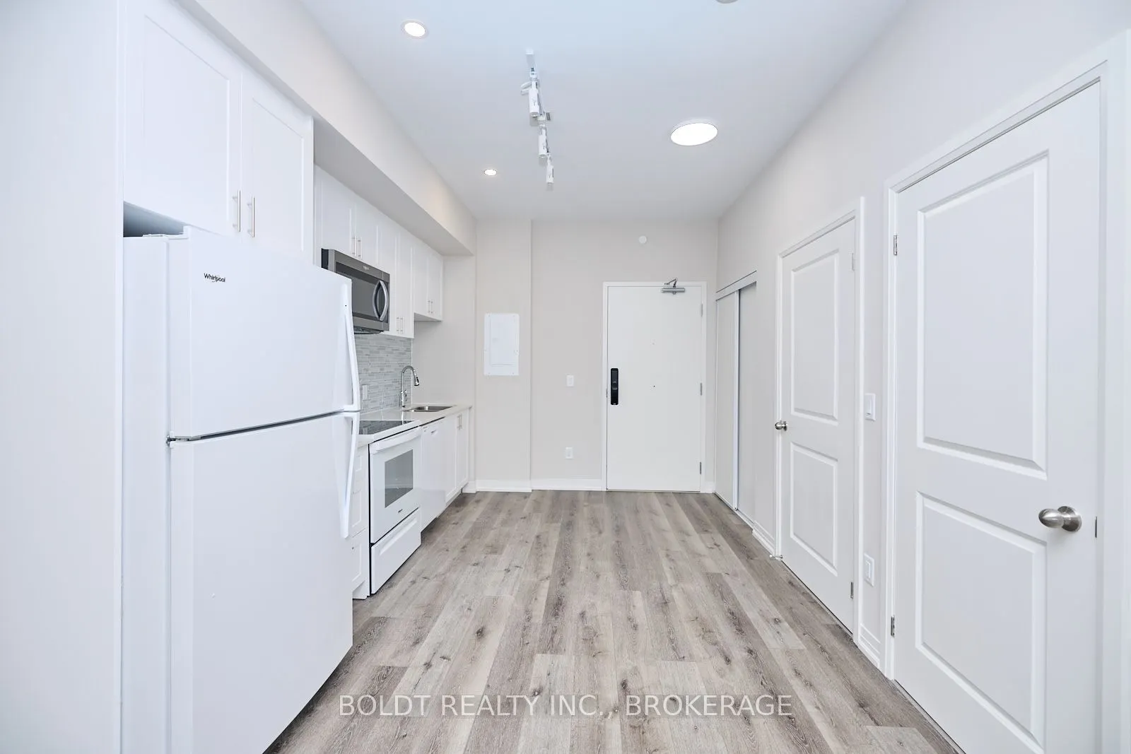 50 Herrick Avenue, #LP09