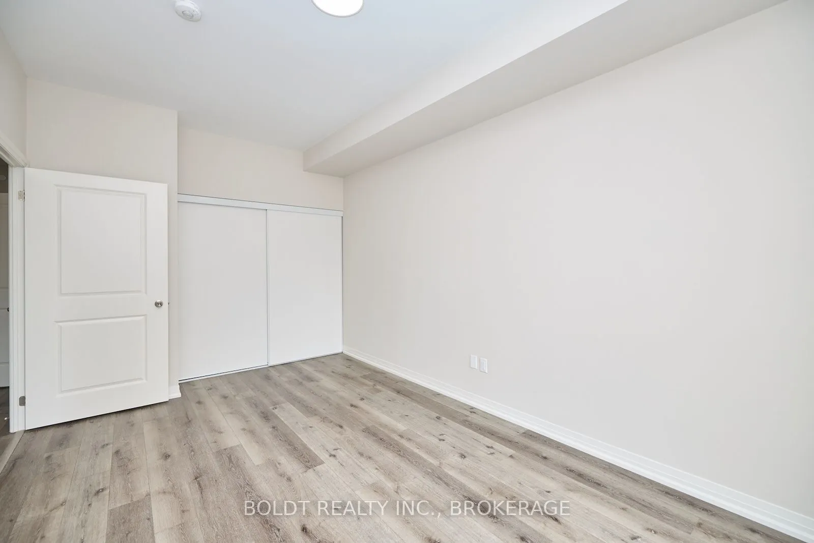 50 Herrick Avenue, #LP09