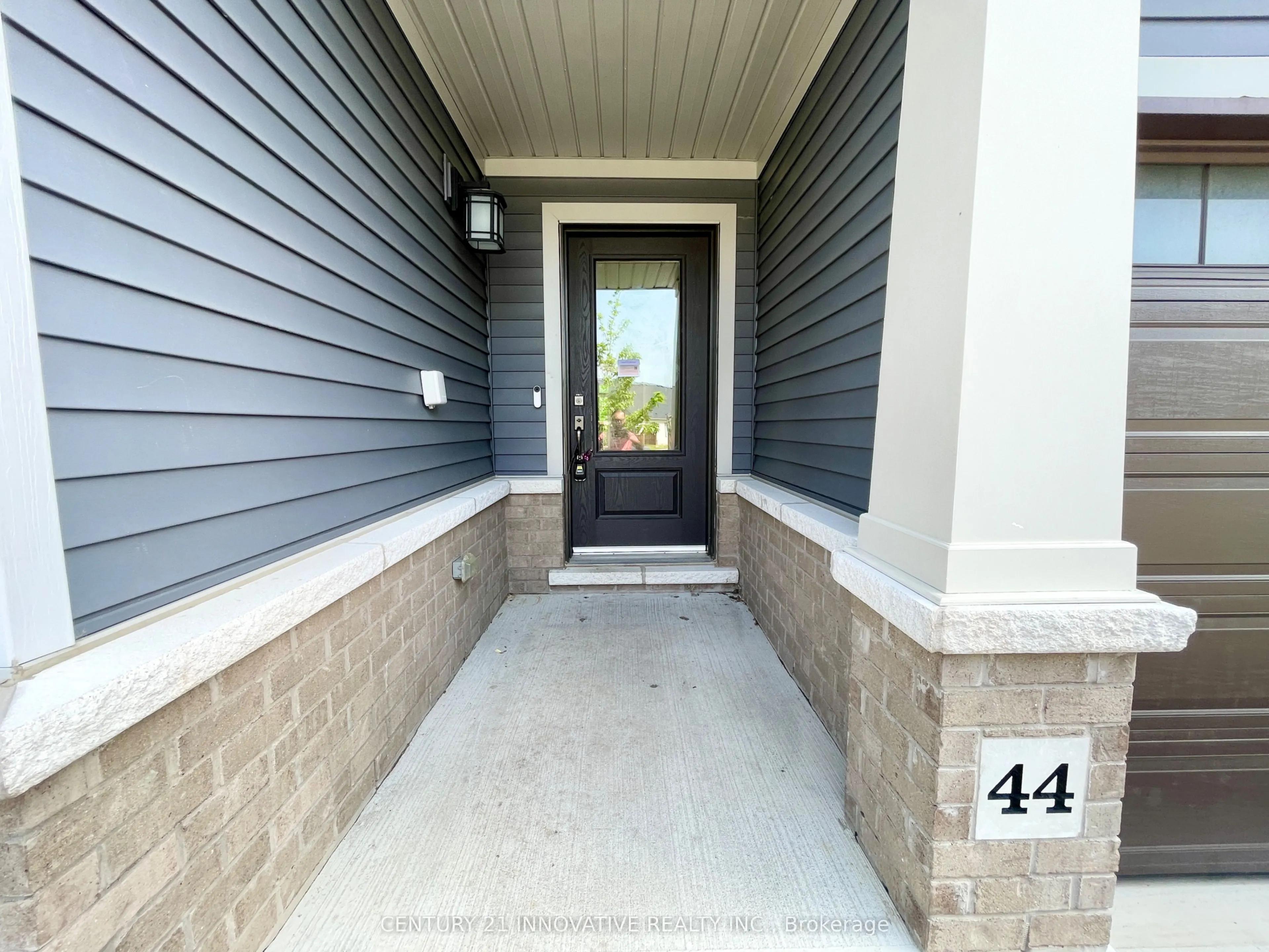 4311 Mann Street, #44