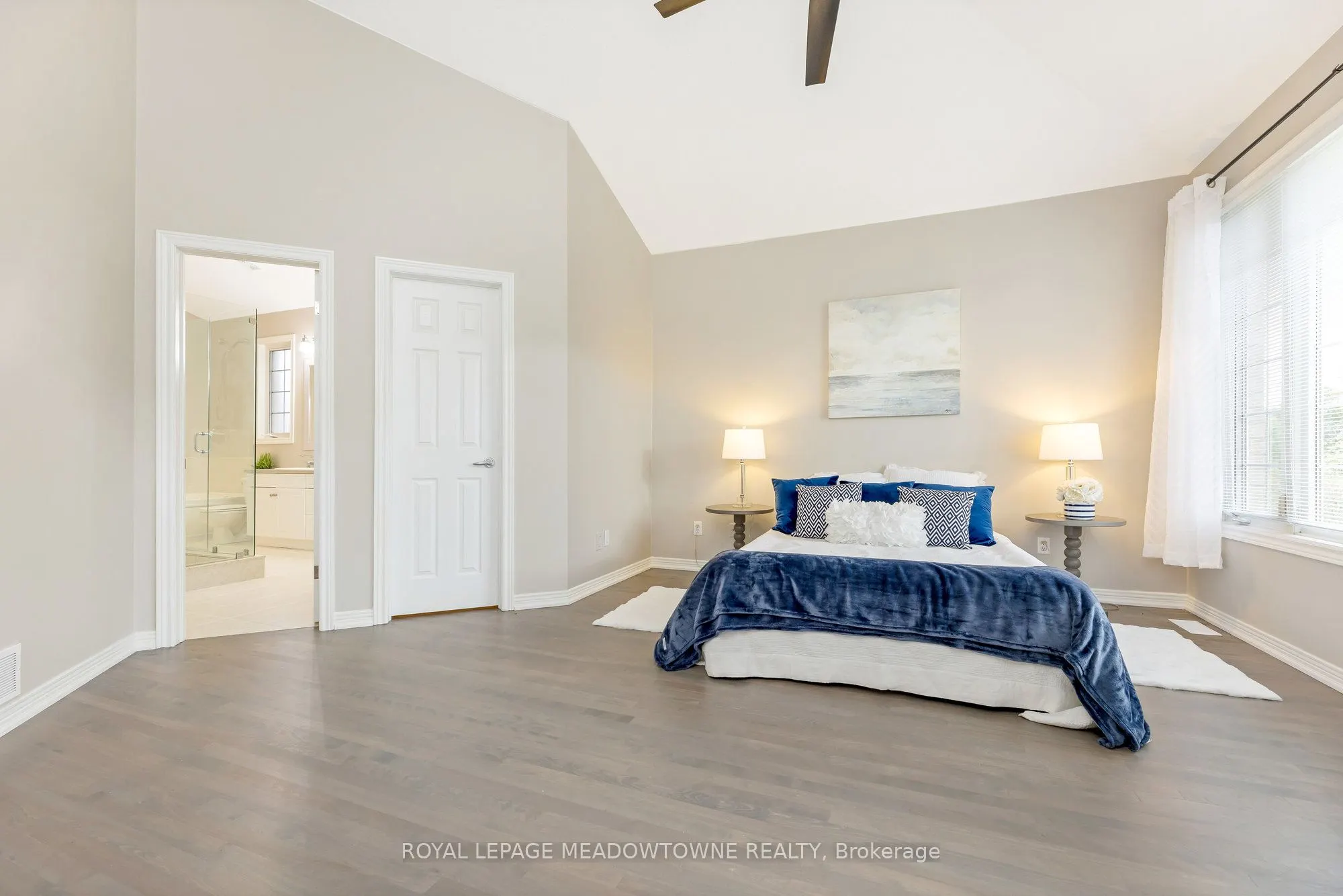 33 Grey Oak Drive