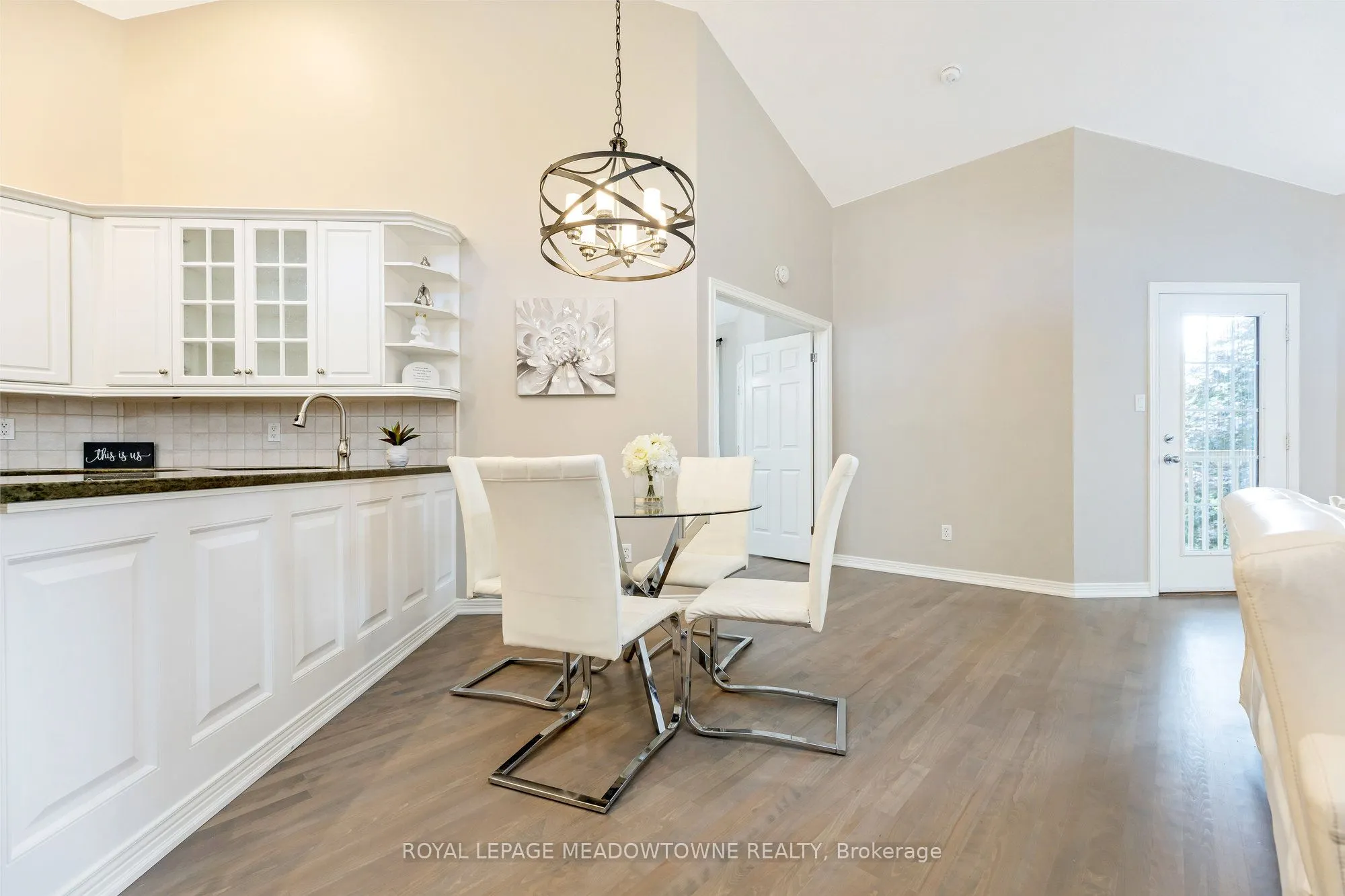 33 Grey Oak Drive