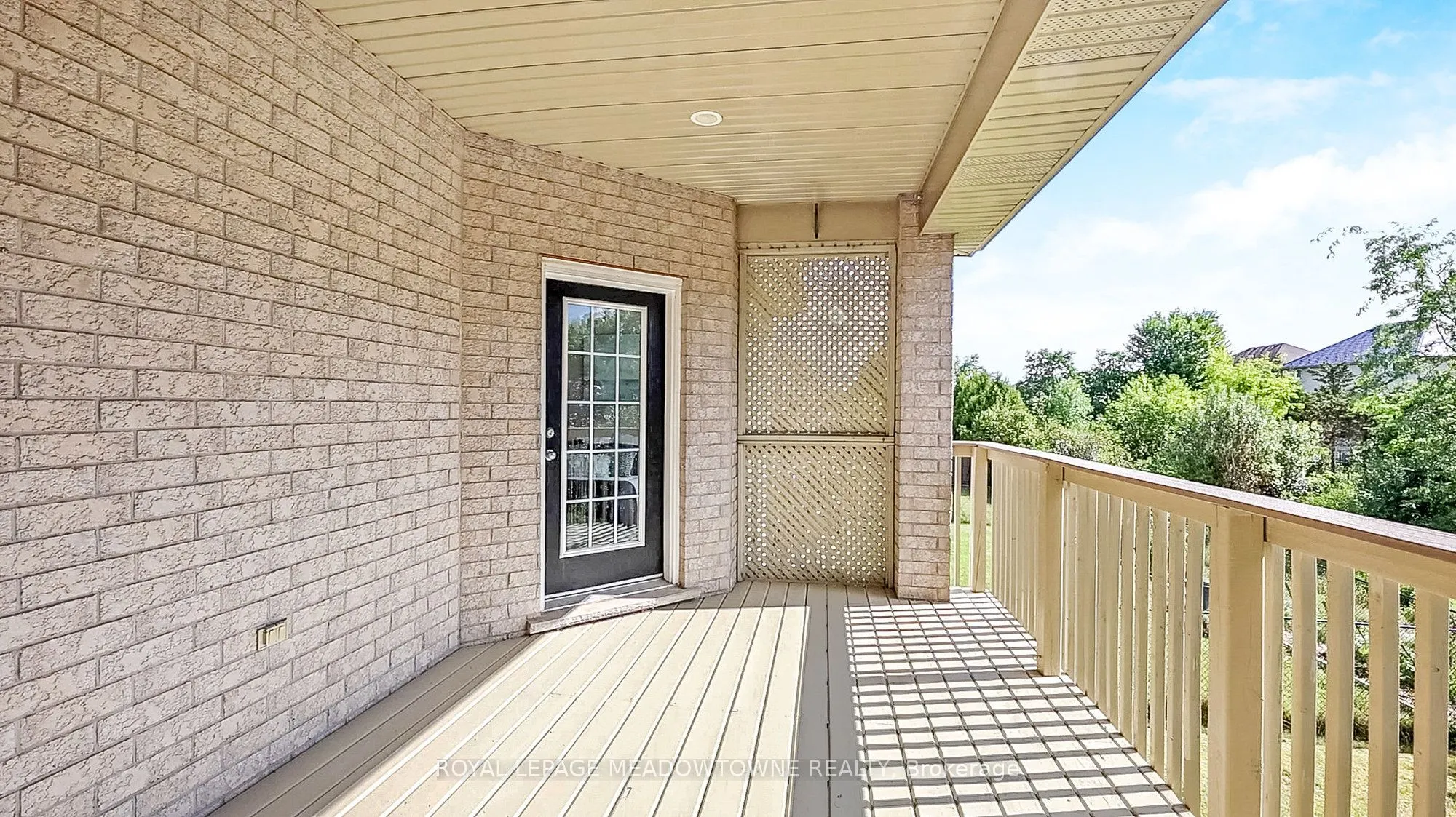 33 Grey Oak Drive