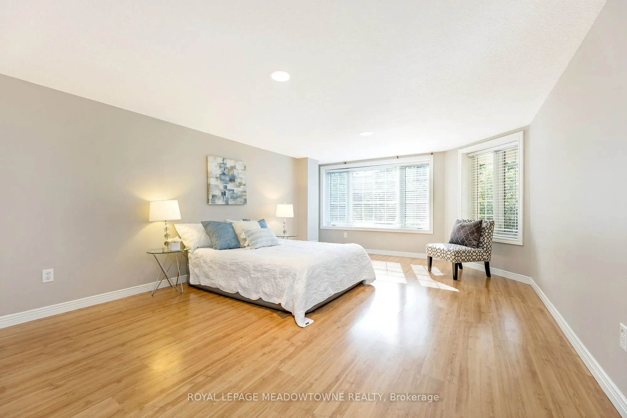 33 Grey Oak Drive