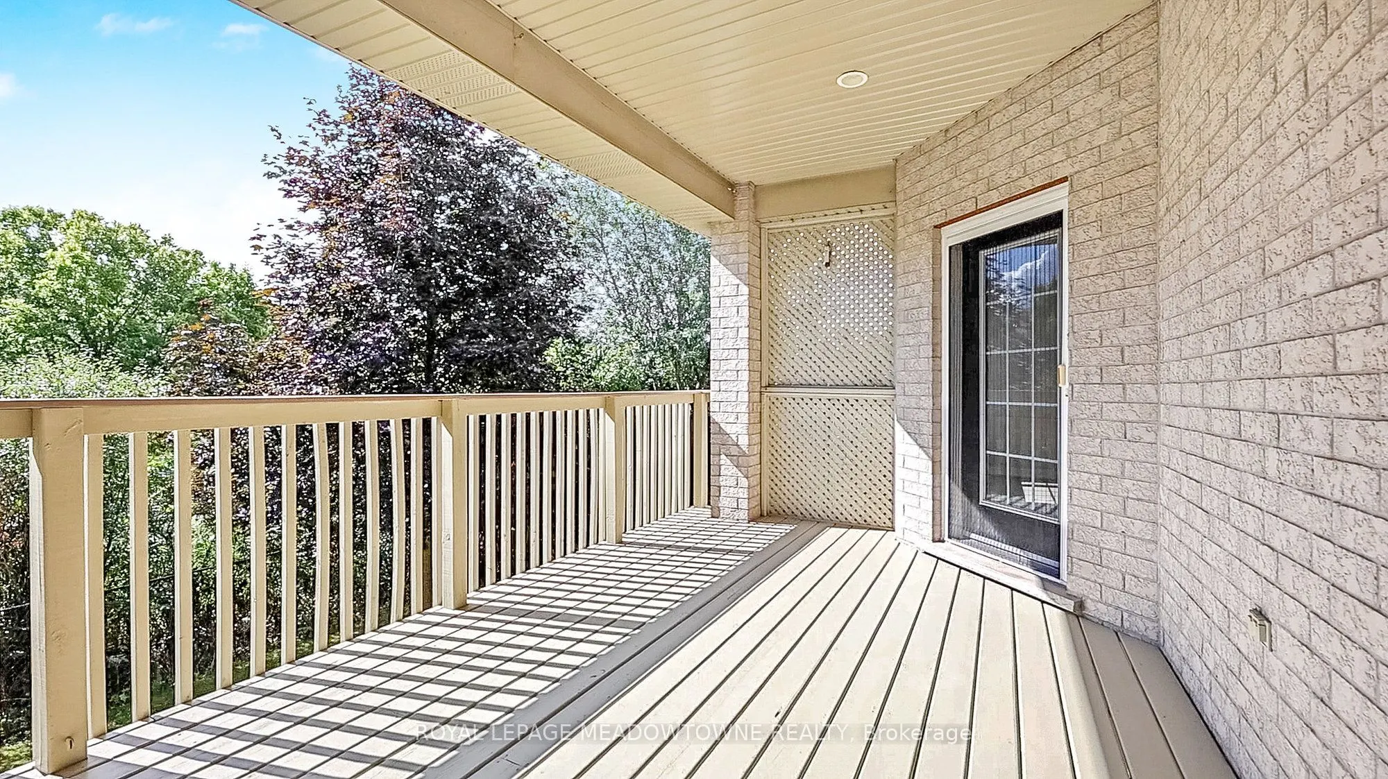 33 Grey Oak Drive