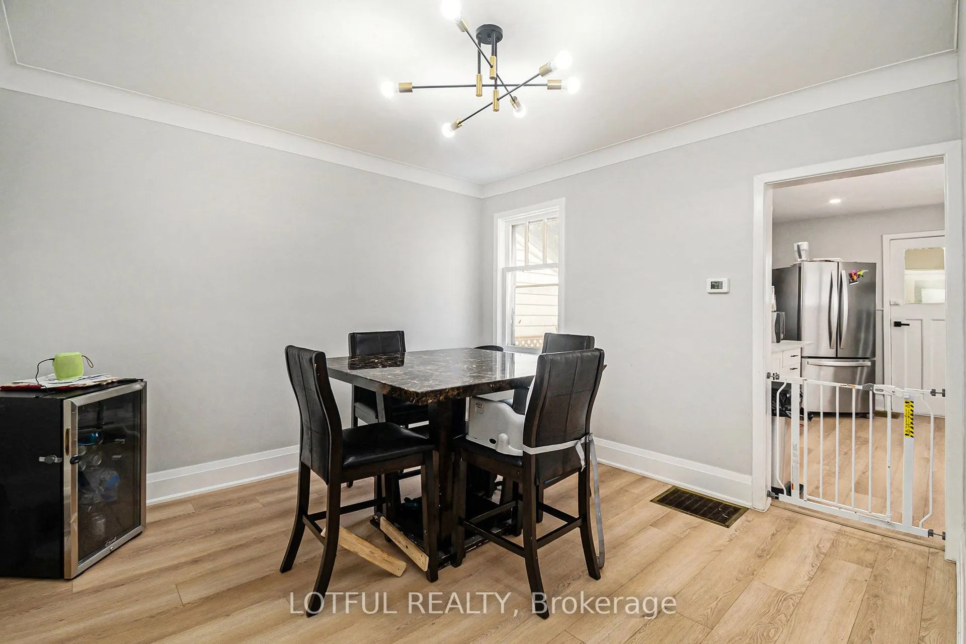 13 Pinehurst Avenue