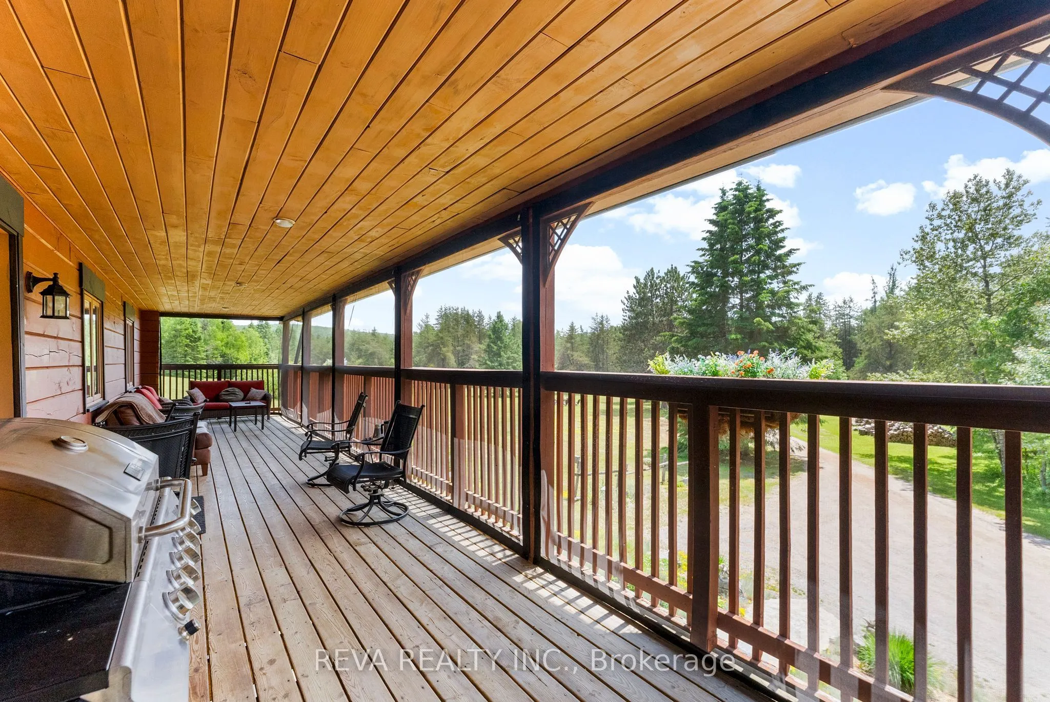 902 North Baptiste Lake Road