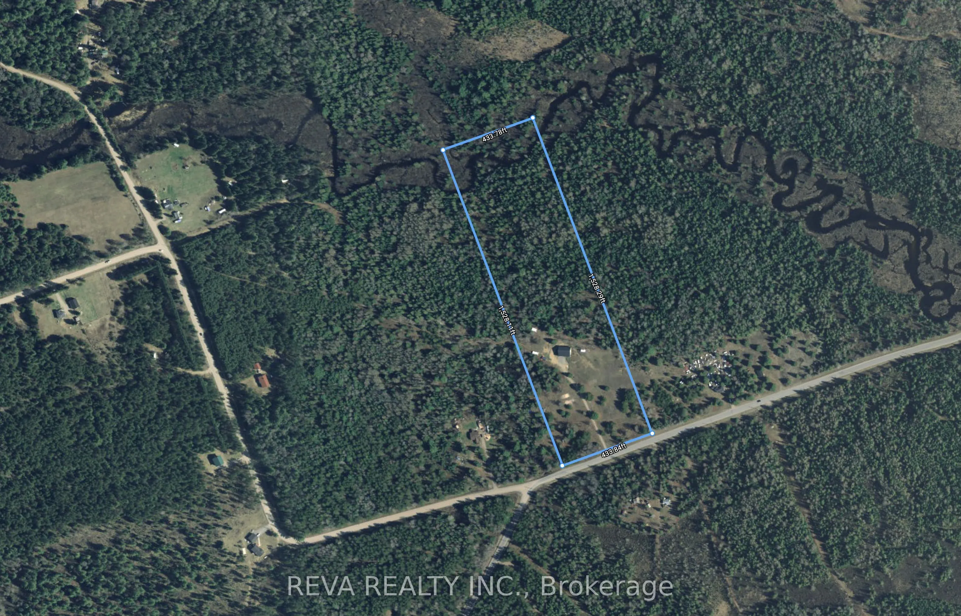 902 North Baptiste Lake Road