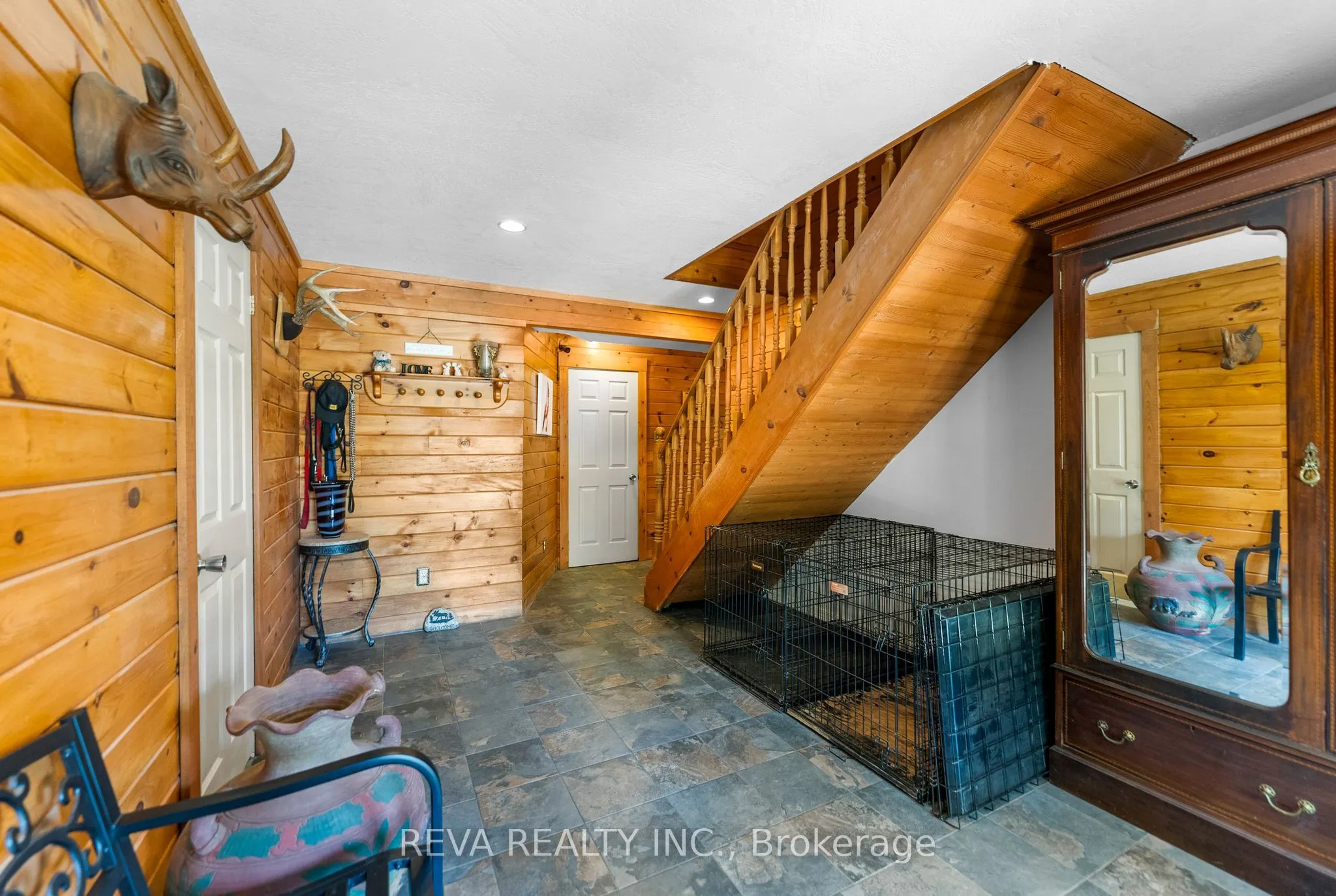 902 North Baptiste Lake Road