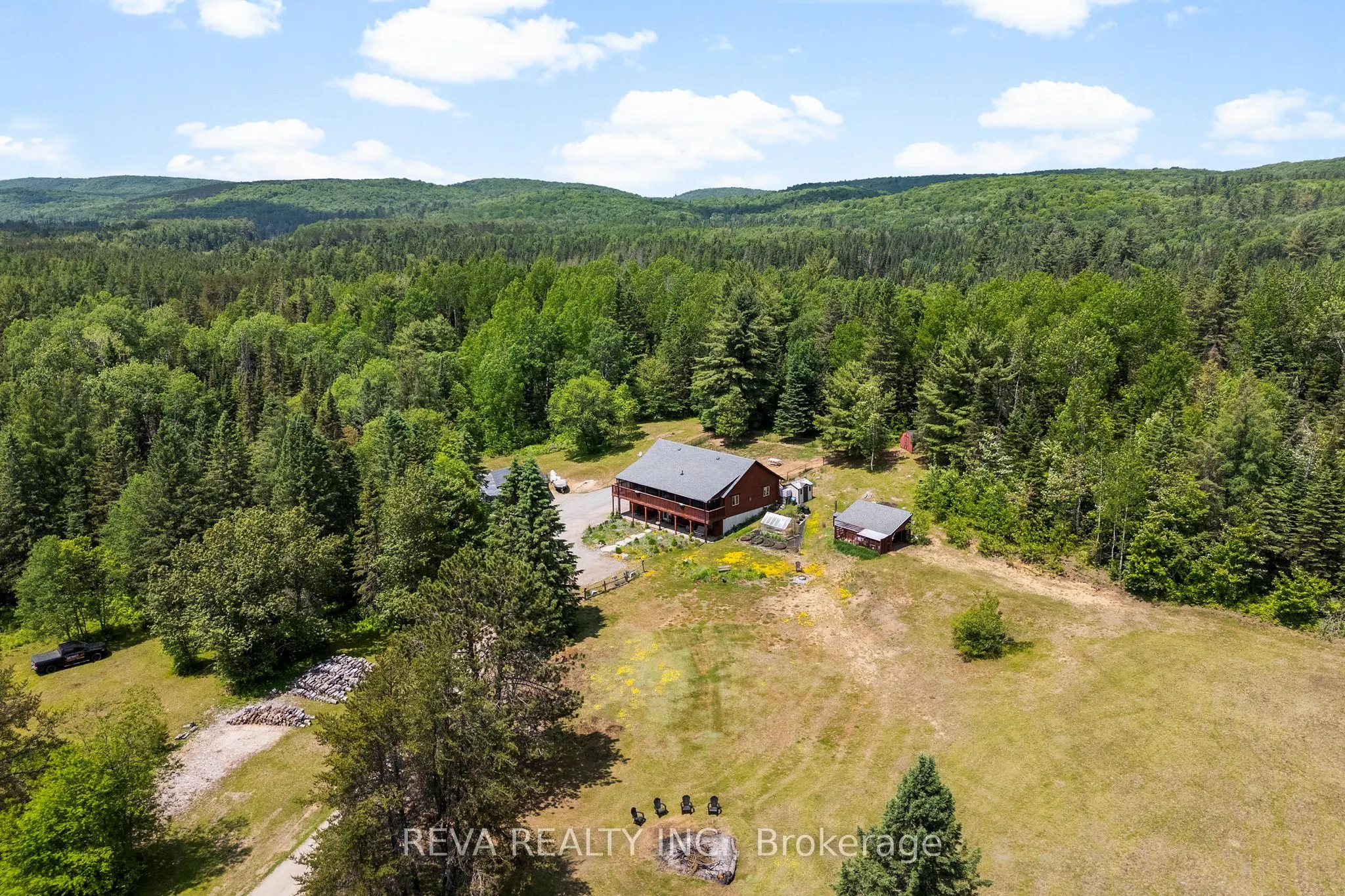 902 North Baptiste Lake Road